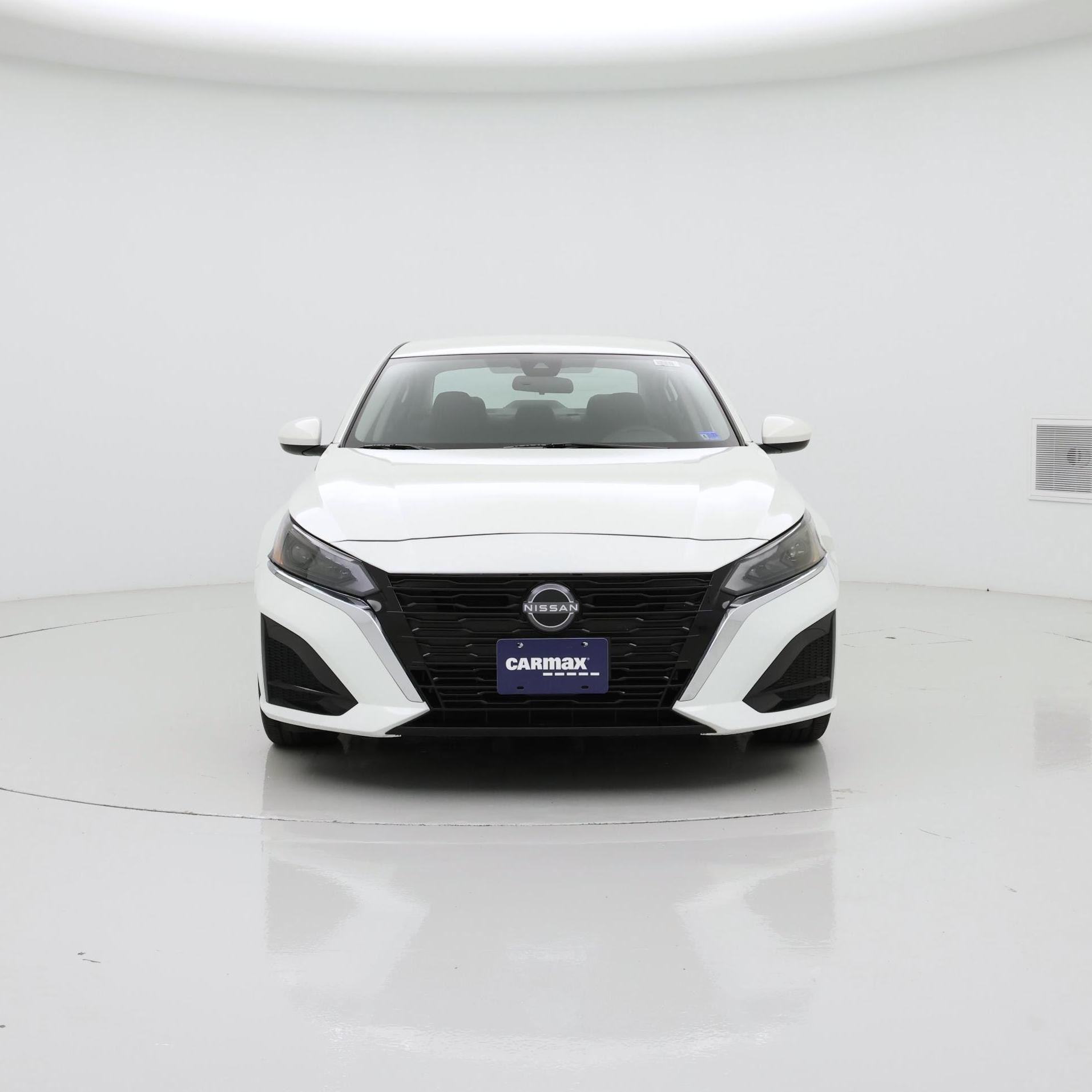 Thumbnail: 2023 Nissan Altima - 5