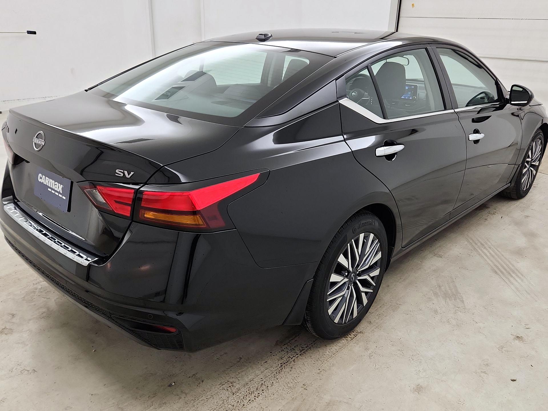 Thumbnail: 2023 Nissan Altima - 5