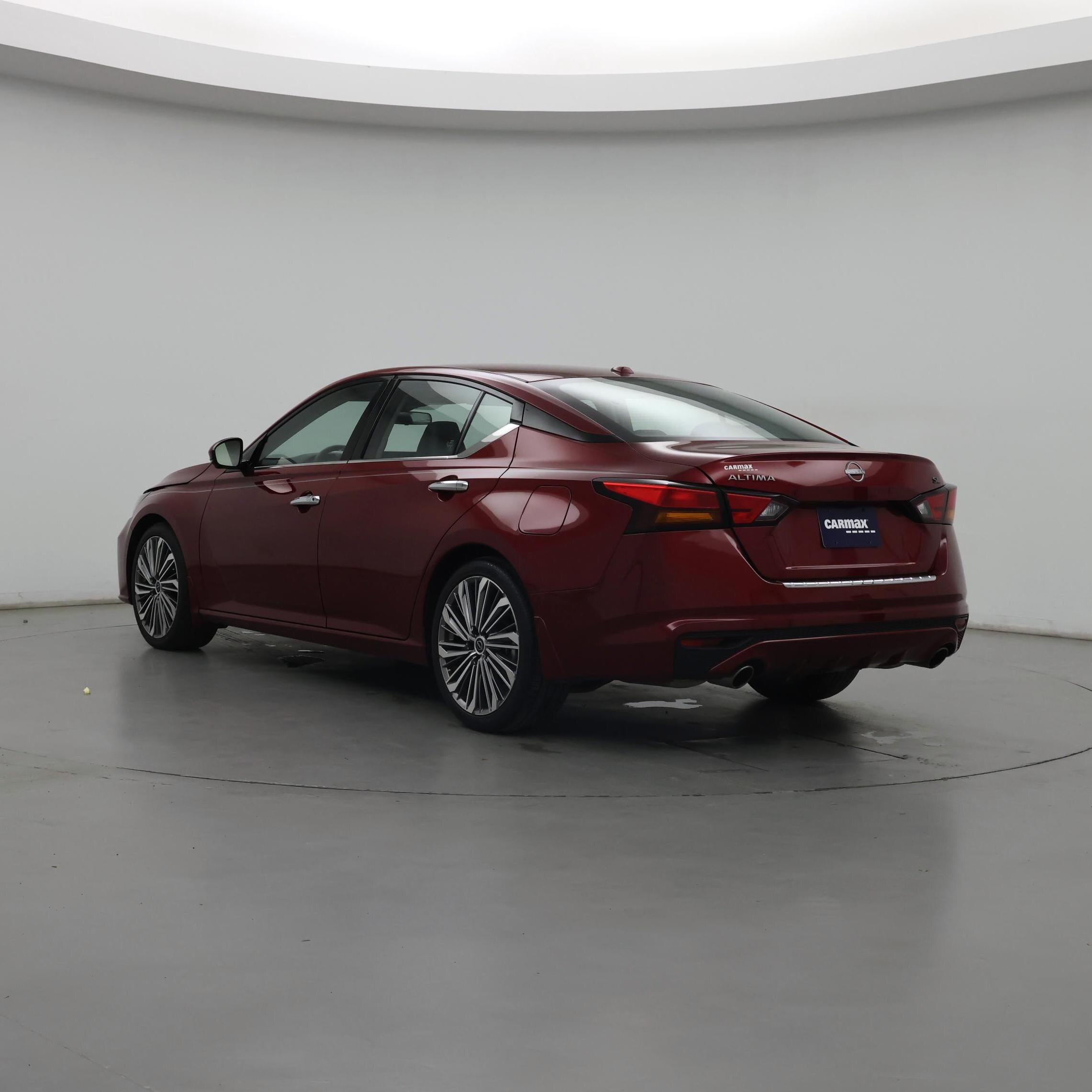 Thumbnail: 2023 Nissan Altima - 2