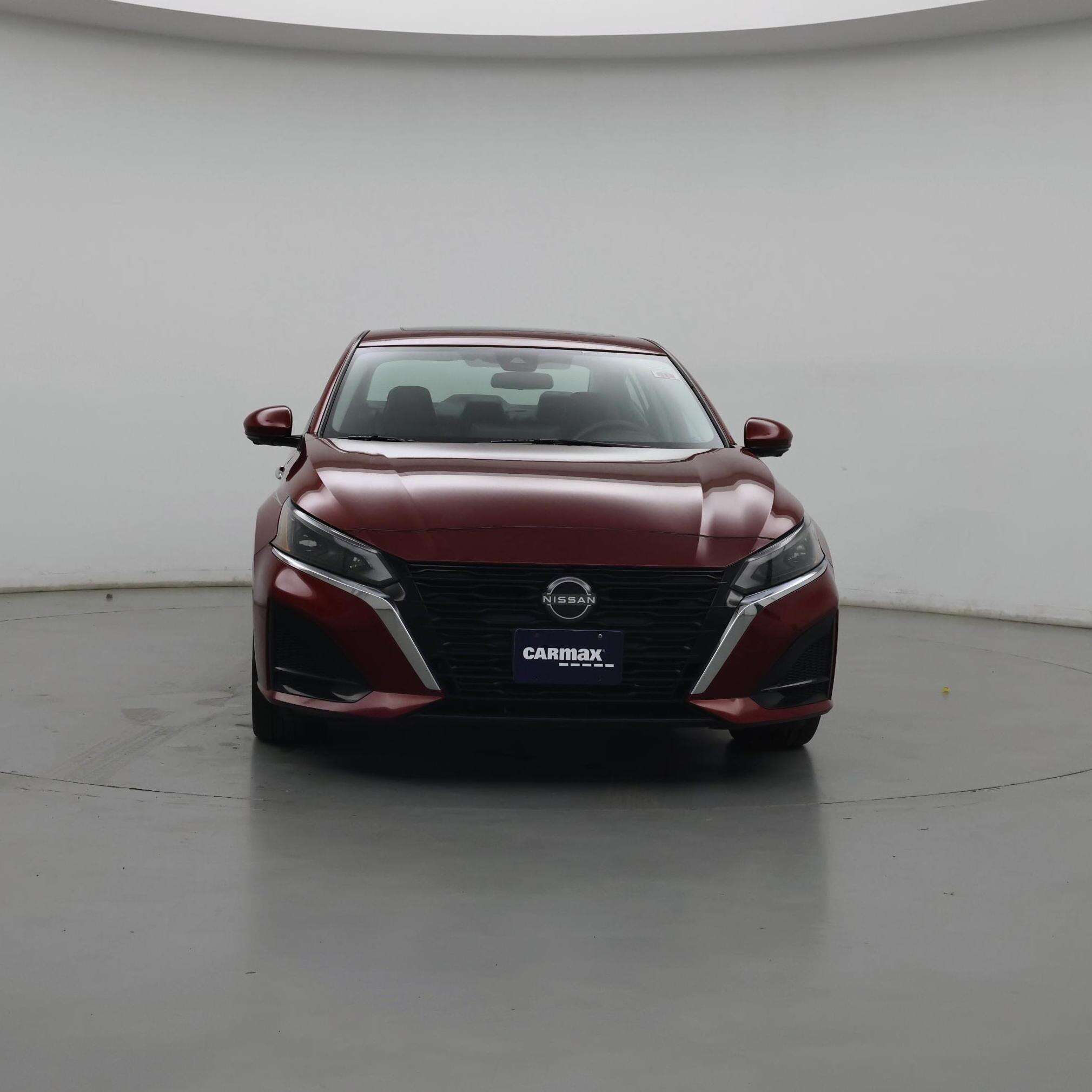 Thumbnail: 2023 Nissan Altima - 5