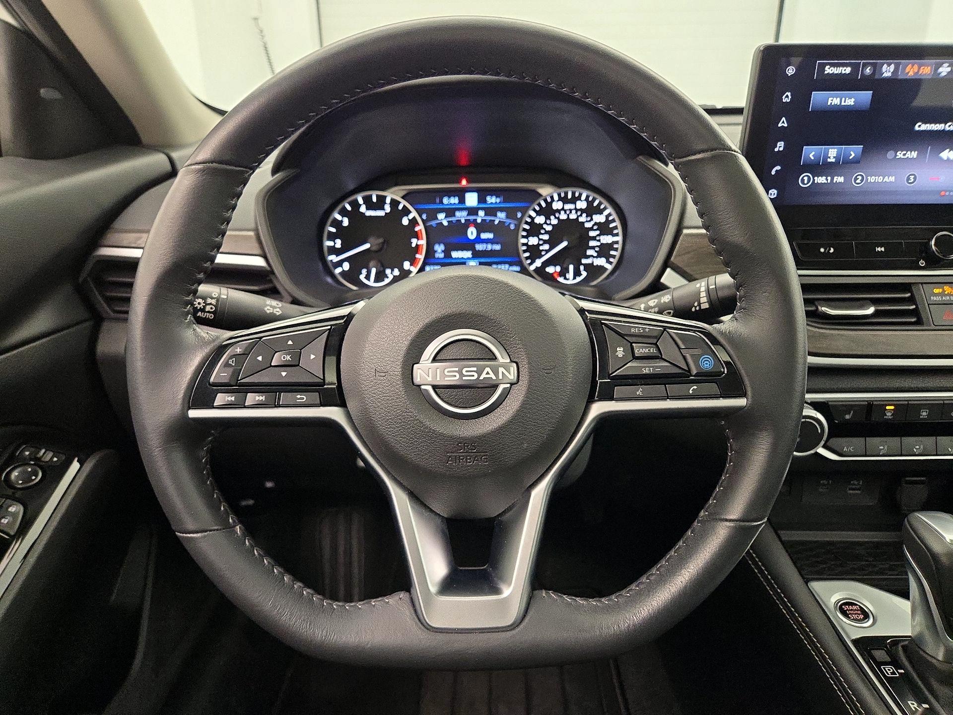 Thumbnail: 2023 Nissan Altima - 10