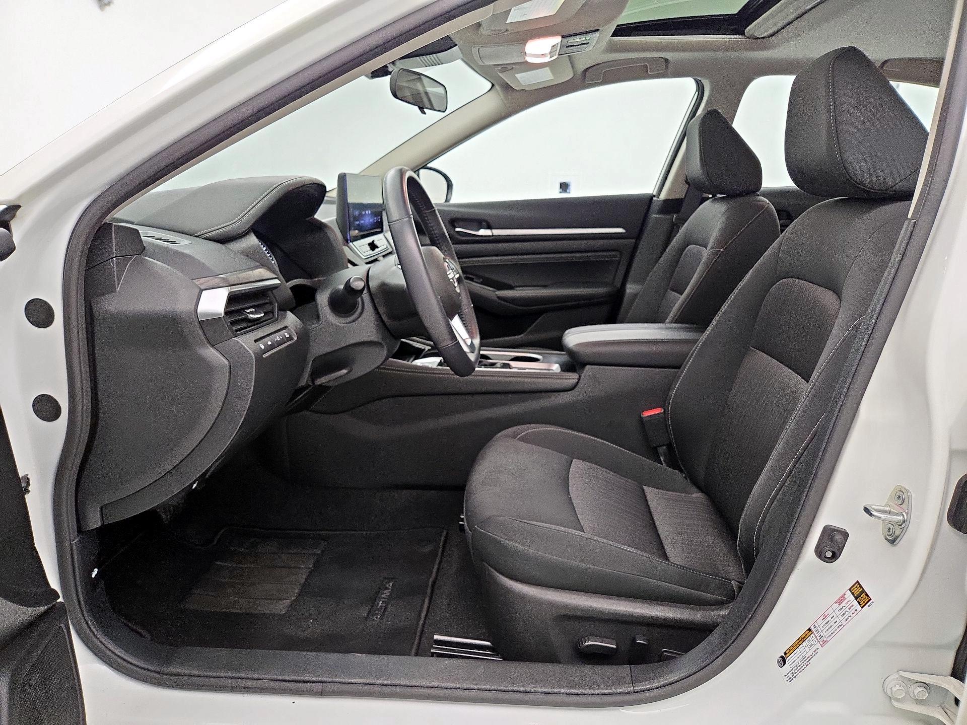 Thumbnail: 2023 Nissan Altima - 11