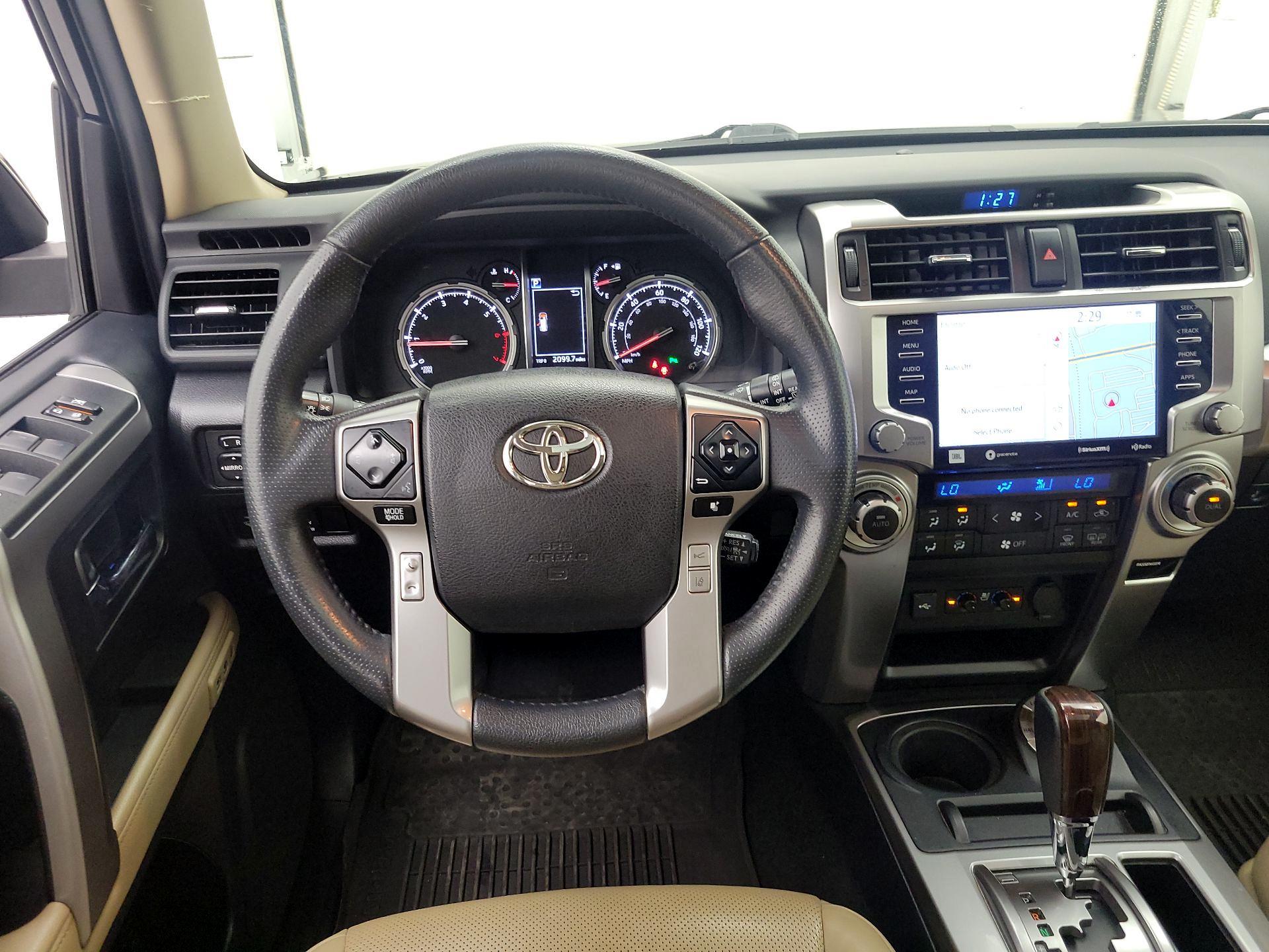 Thumbnail: 2021 Toyota 4Runner - 10