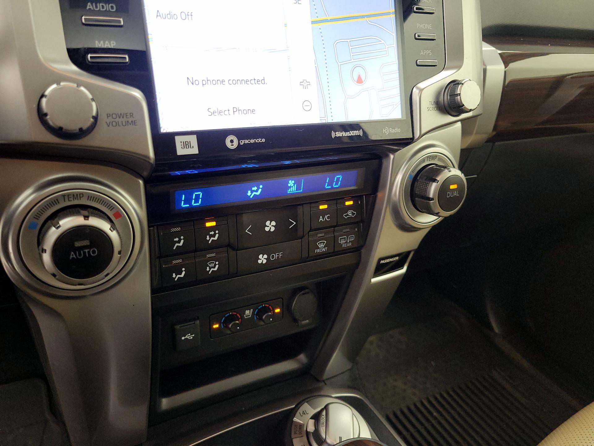 Thumbnail: 2021 Toyota 4Runner - 16