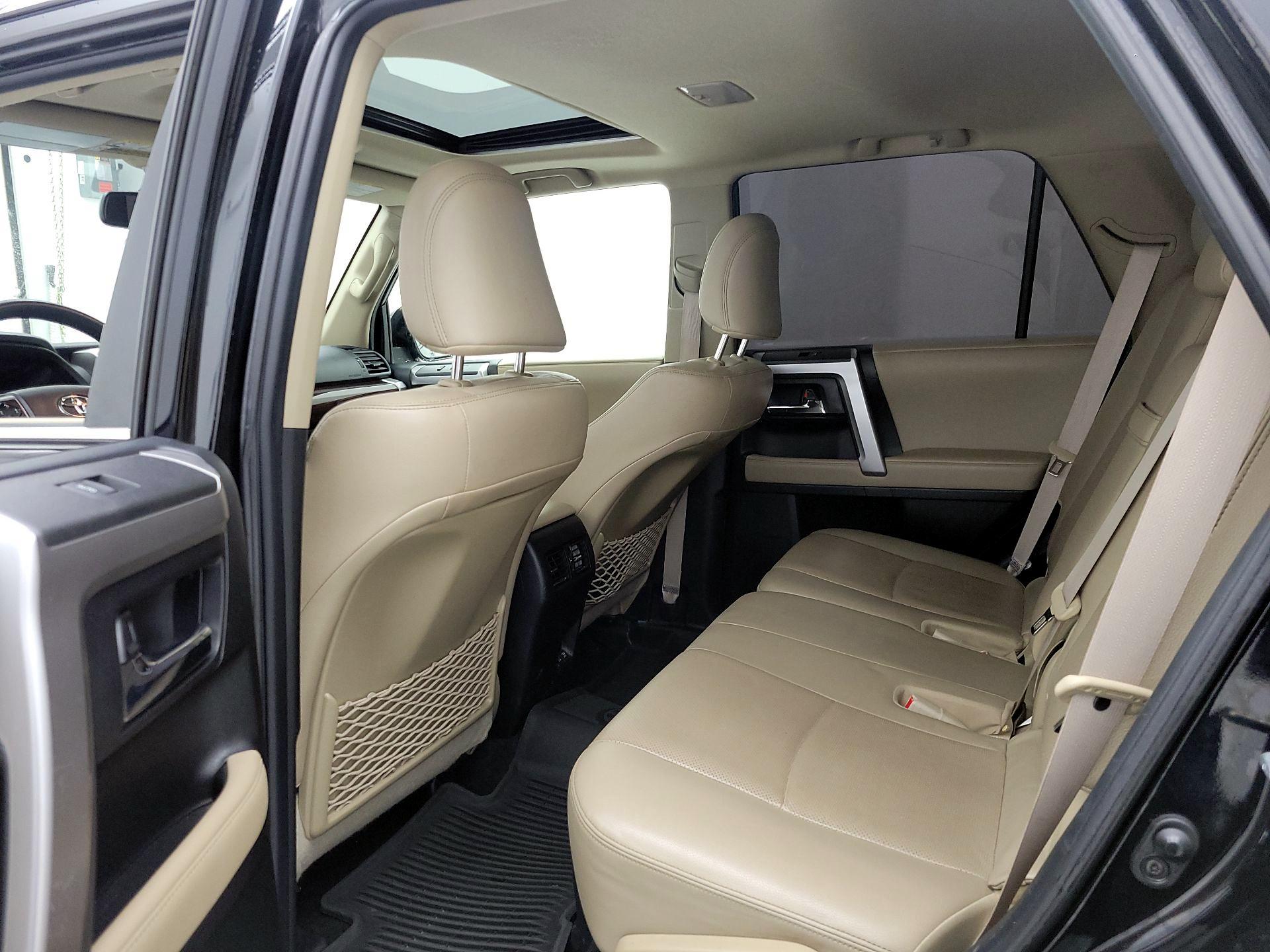 Thumbnail: 2021 Toyota 4Runner - 20