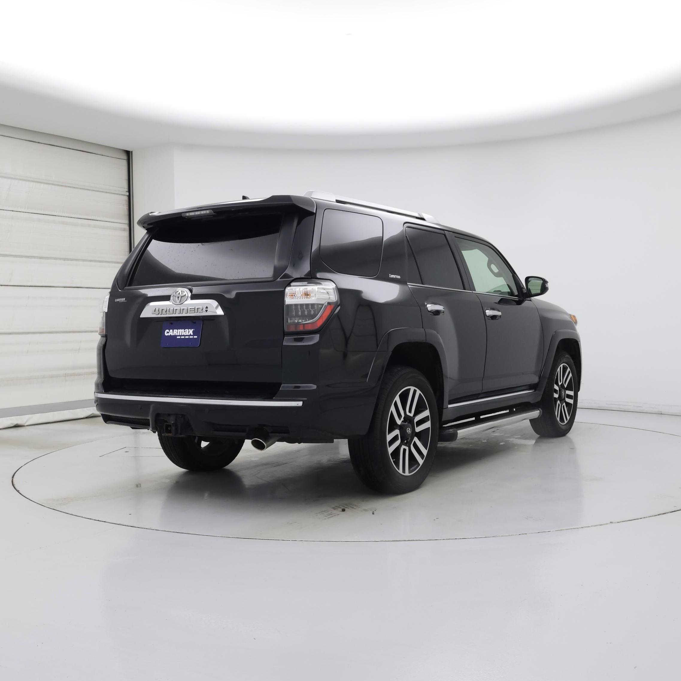 Thumbnail: 2021 Toyota 4Runner - 8