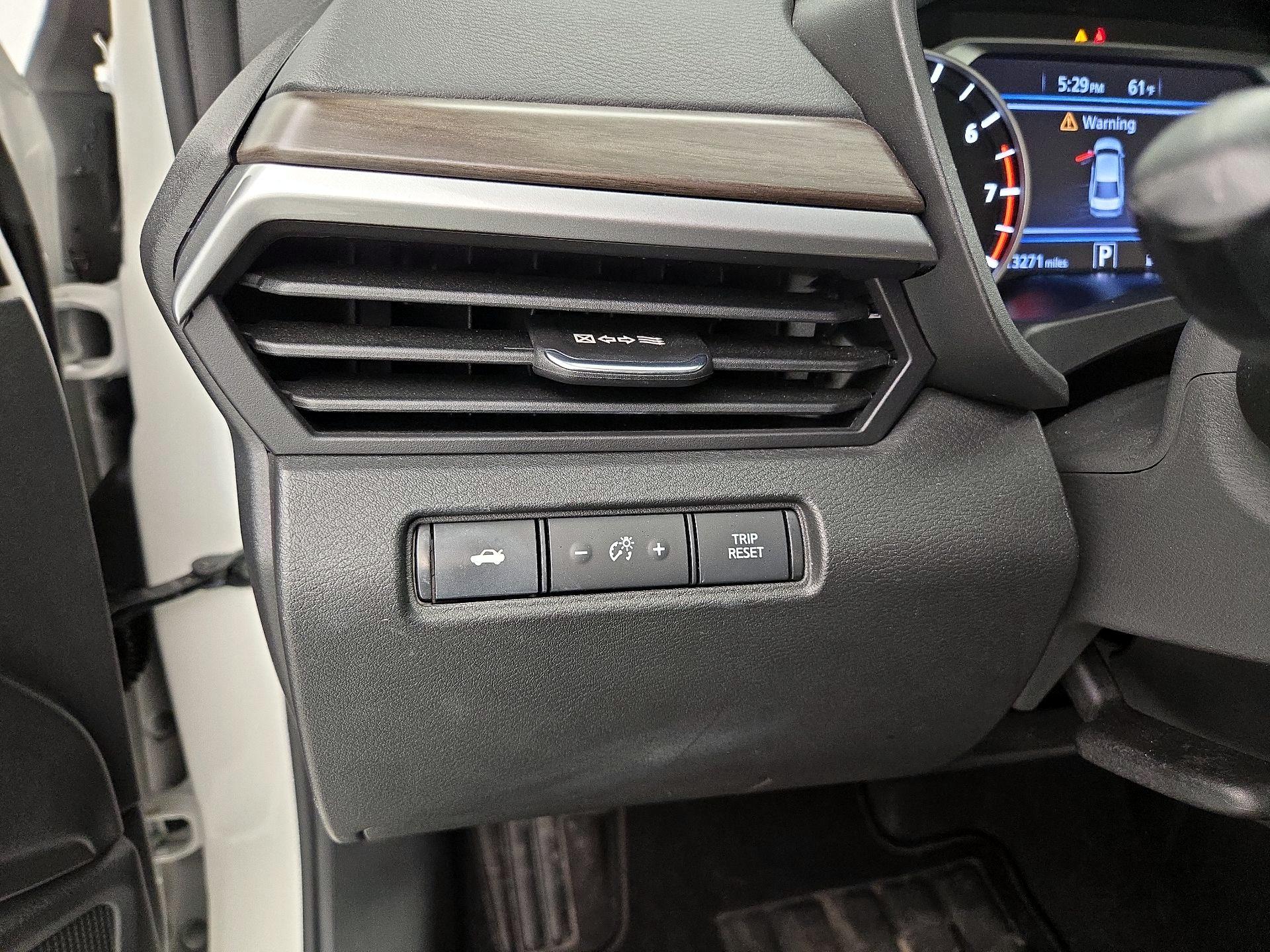 Thumbnail: 2023 Nissan Altima - 13