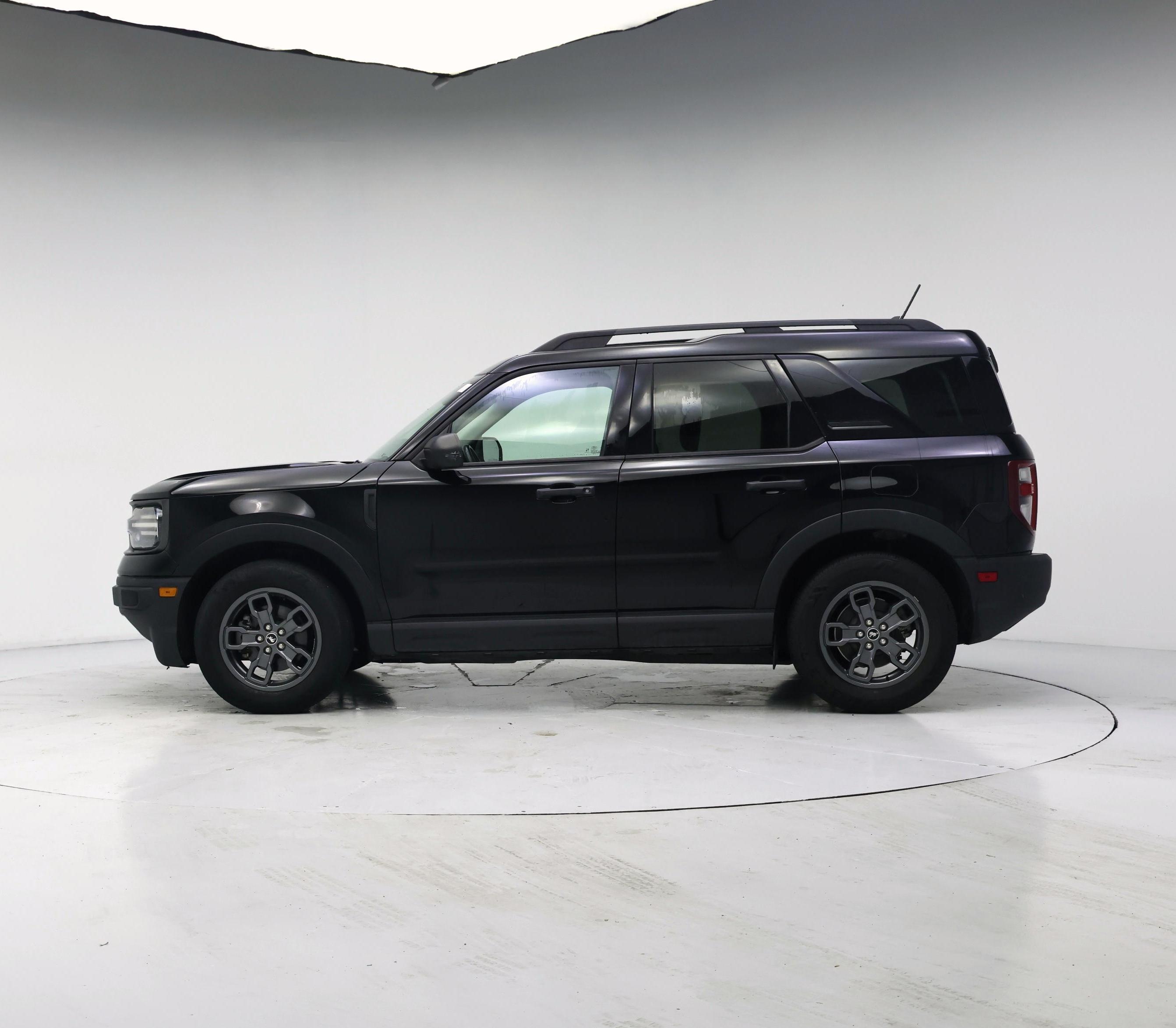 Thumbnail: 2021 Ford Bronco Sport - 3
