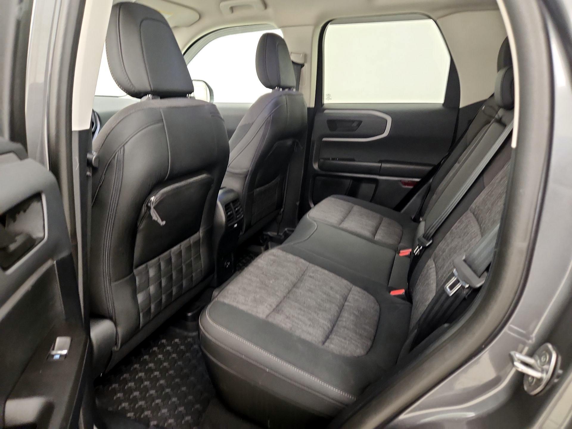 Thumbnail: 2021 Ford Bronco Sport - 17