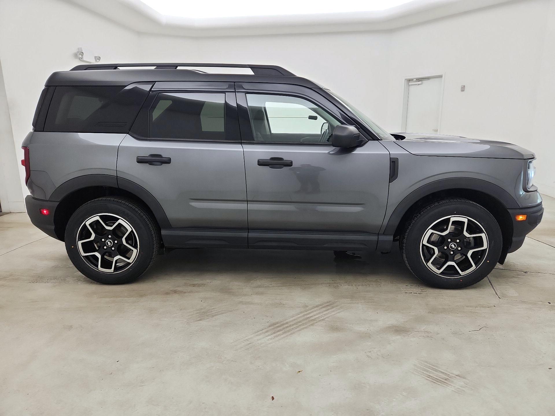 Thumbnail: 2021 Ford Bronco Sport - 4