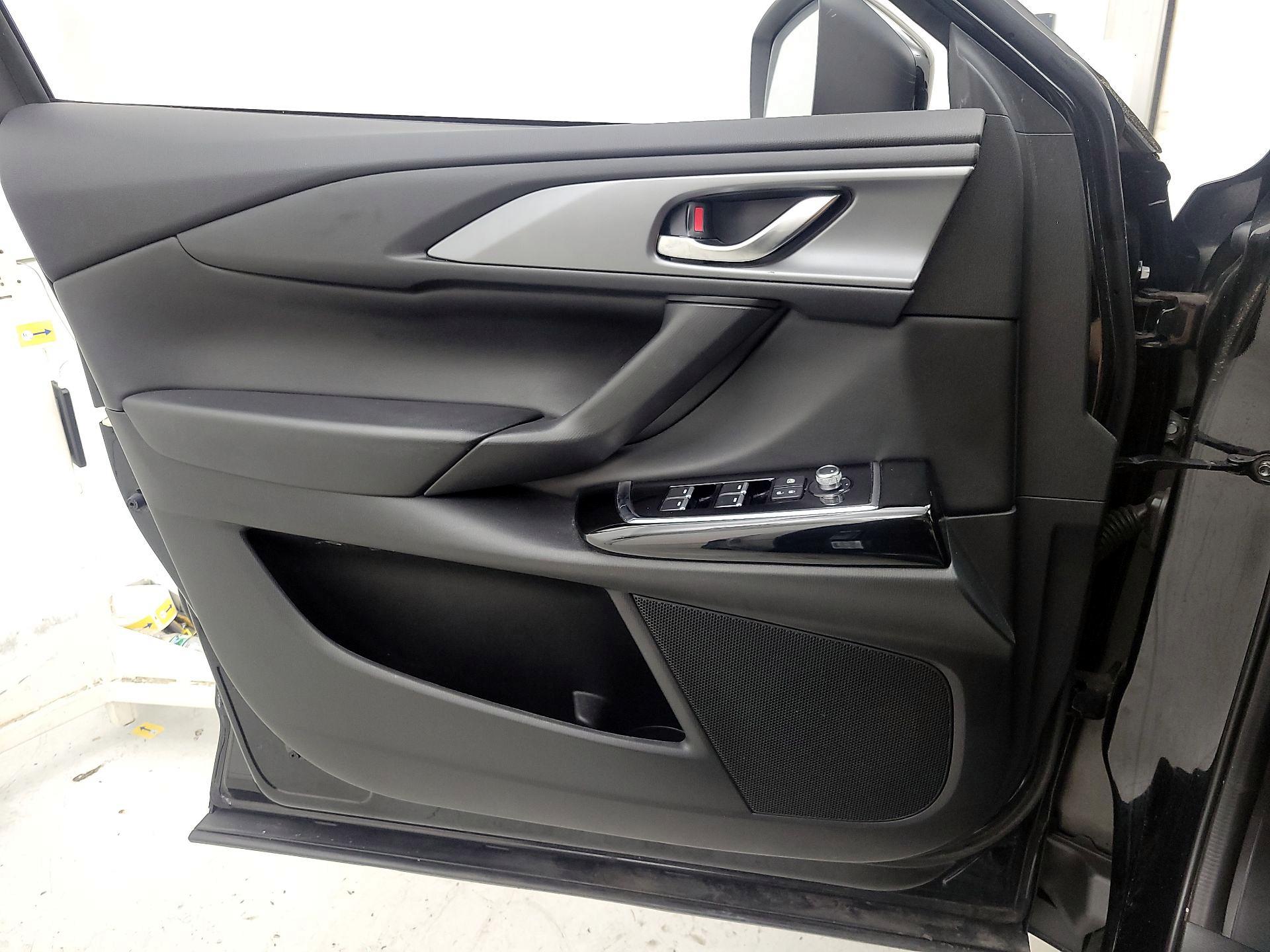 Thumbnail: 2023 Mazda CX-9 - 12