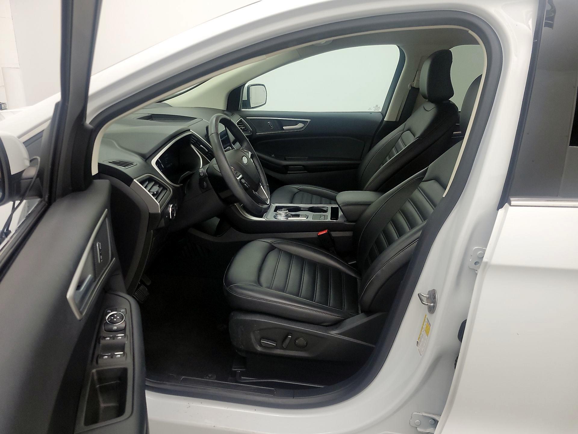 Thumbnail: 2021 Ford Edge - 11