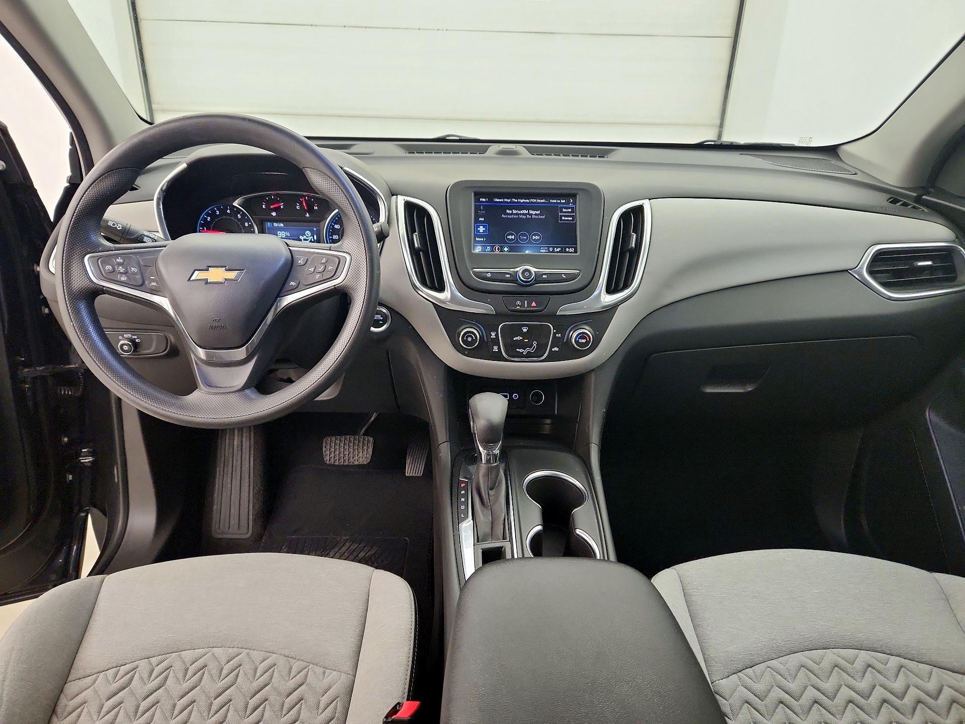 Thumbnail: 2022 Chevrolet Equinox - 9