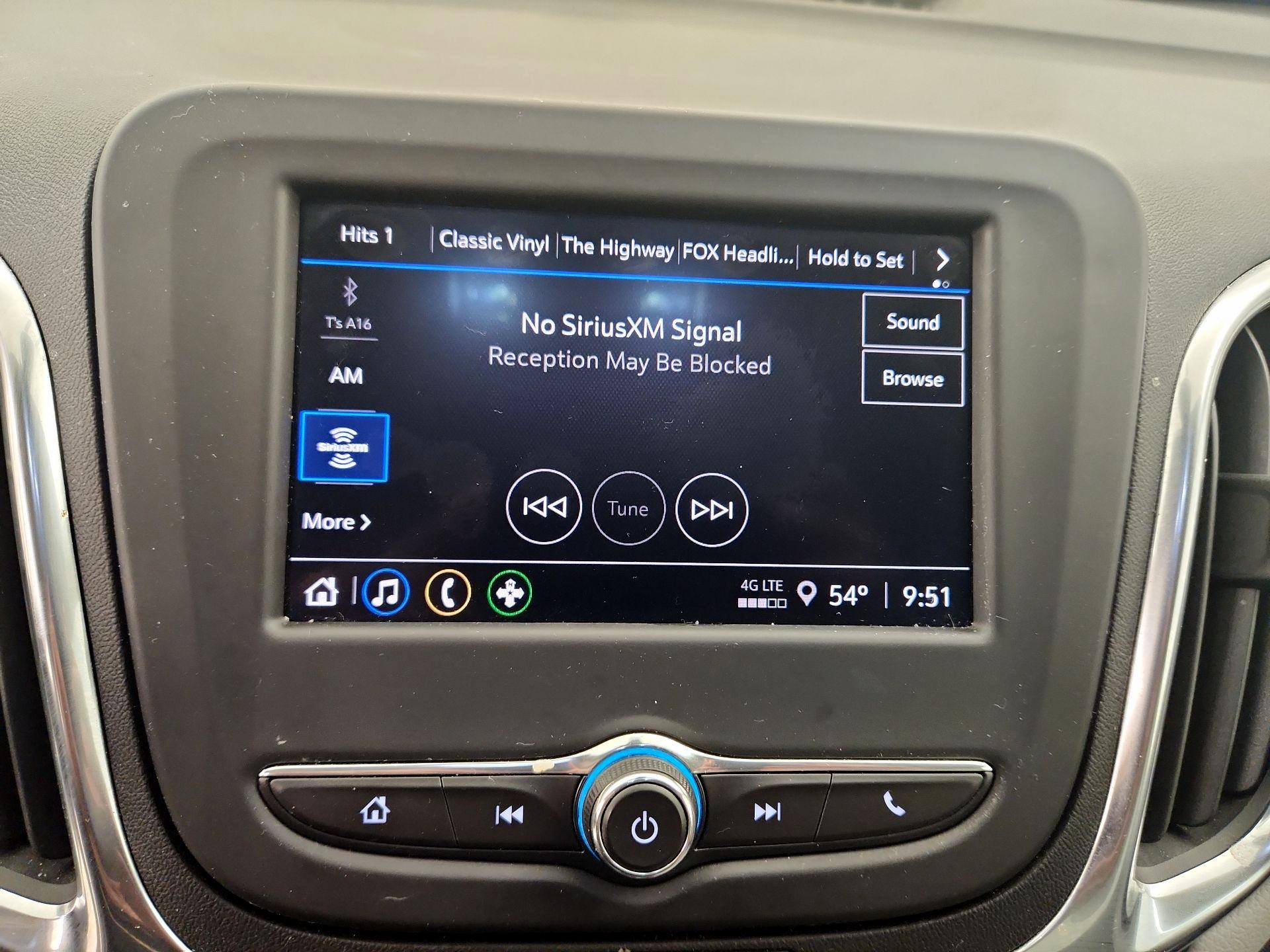 Thumbnail: 2022 Chevrolet Equinox - 15