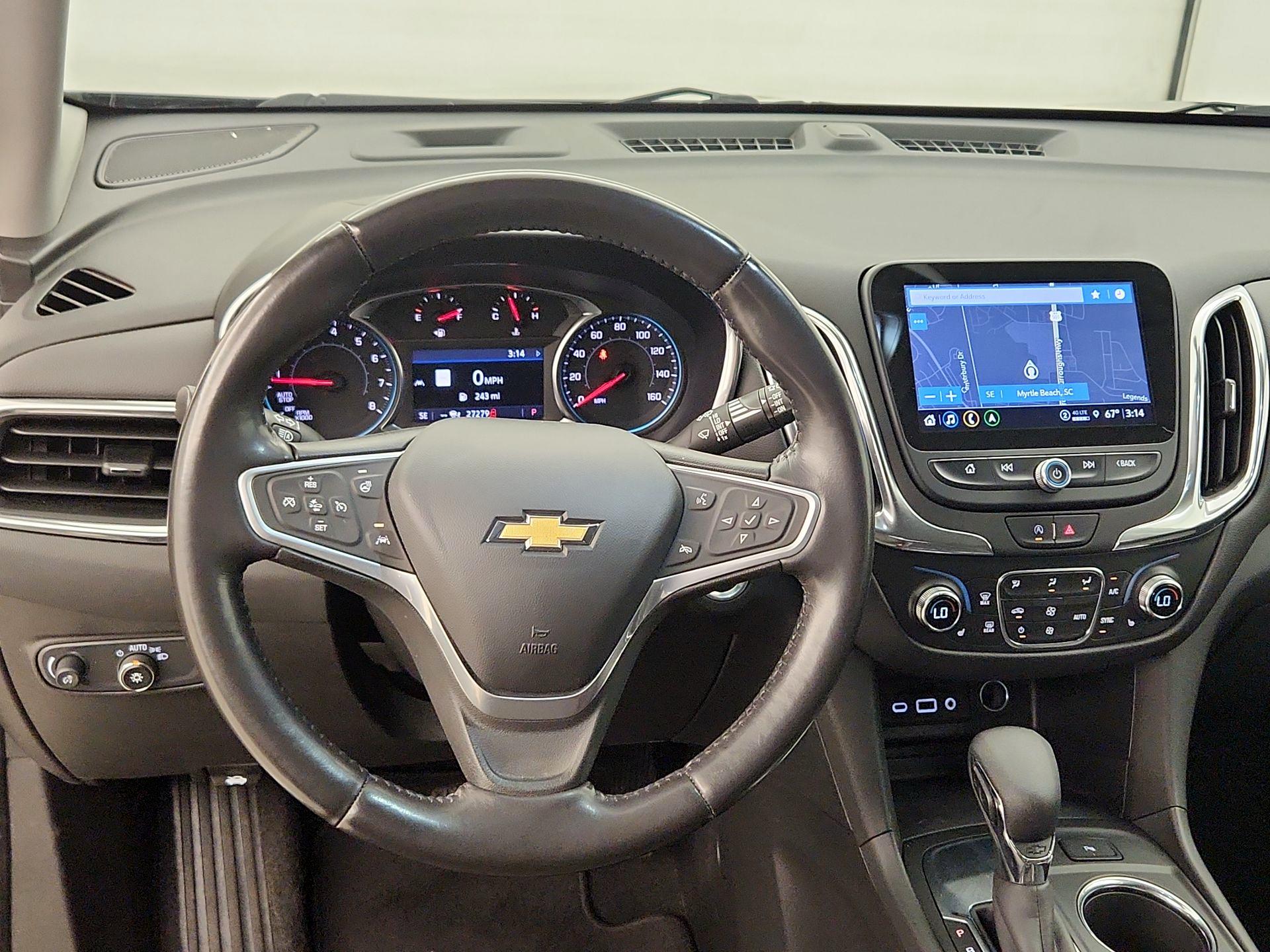 Thumbnail: 2022 Chevrolet Equinox - 10