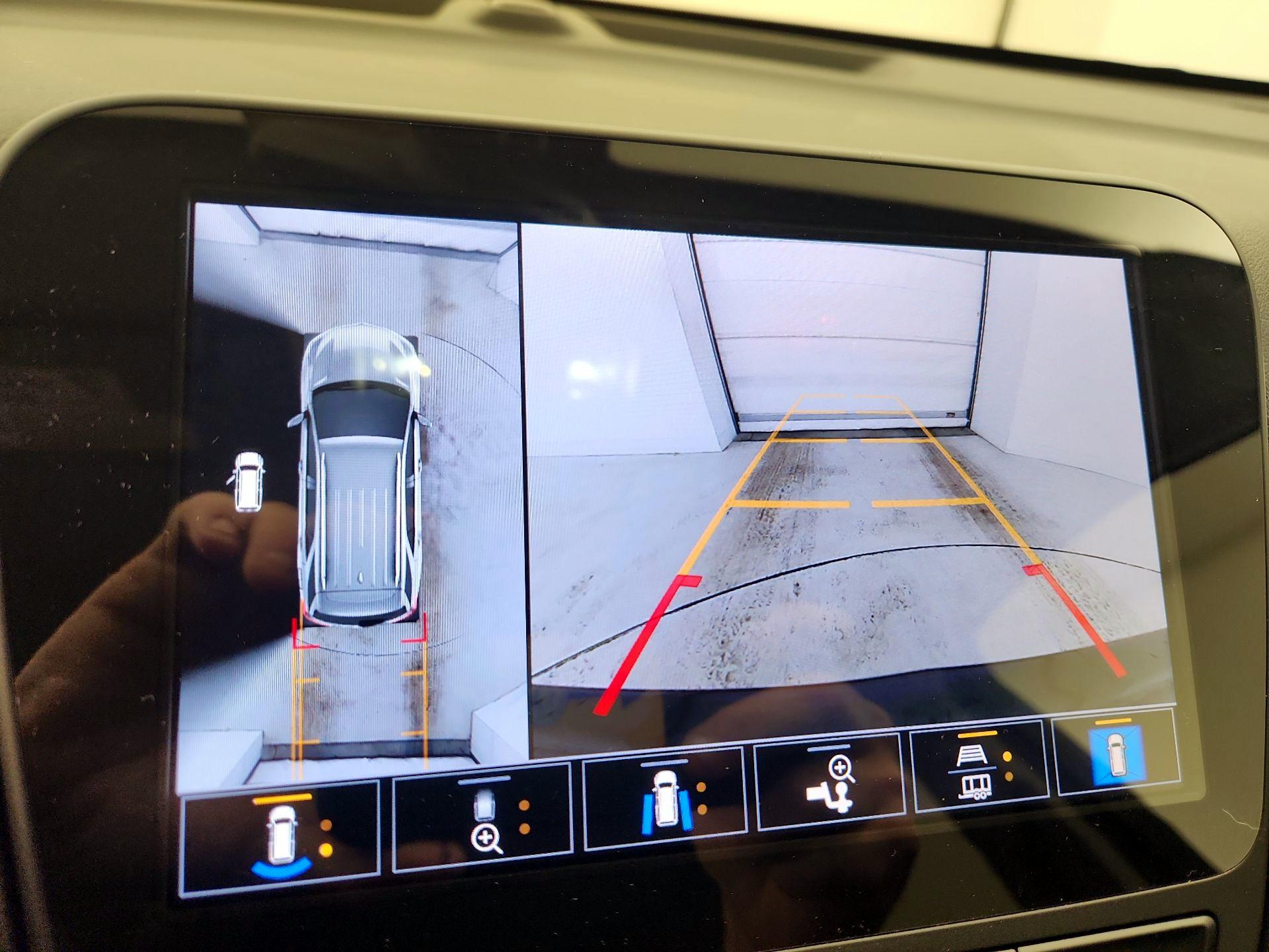 Thumbnail: 2022 Chevrolet Equinox - 15