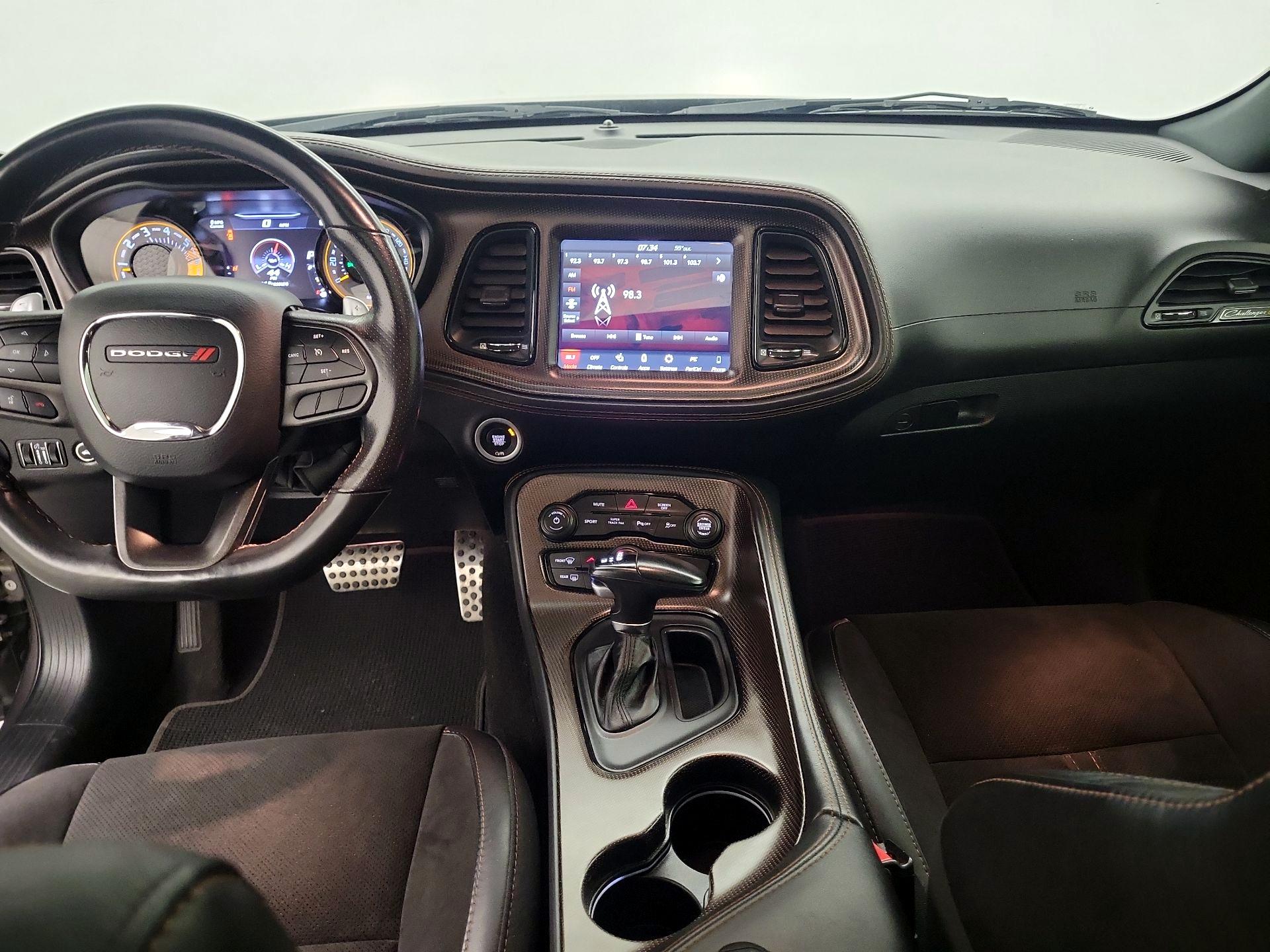 Thumbnail: 2020 Dodge Challenger - 9
