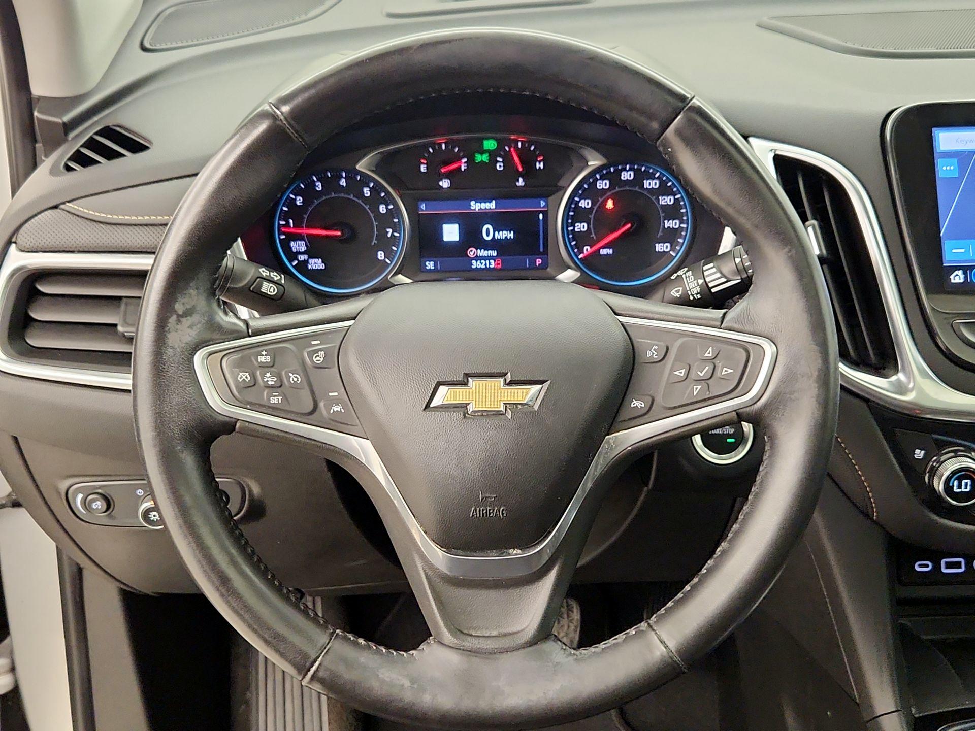 Thumbnail: 2022 Chevrolet Equinox - 10