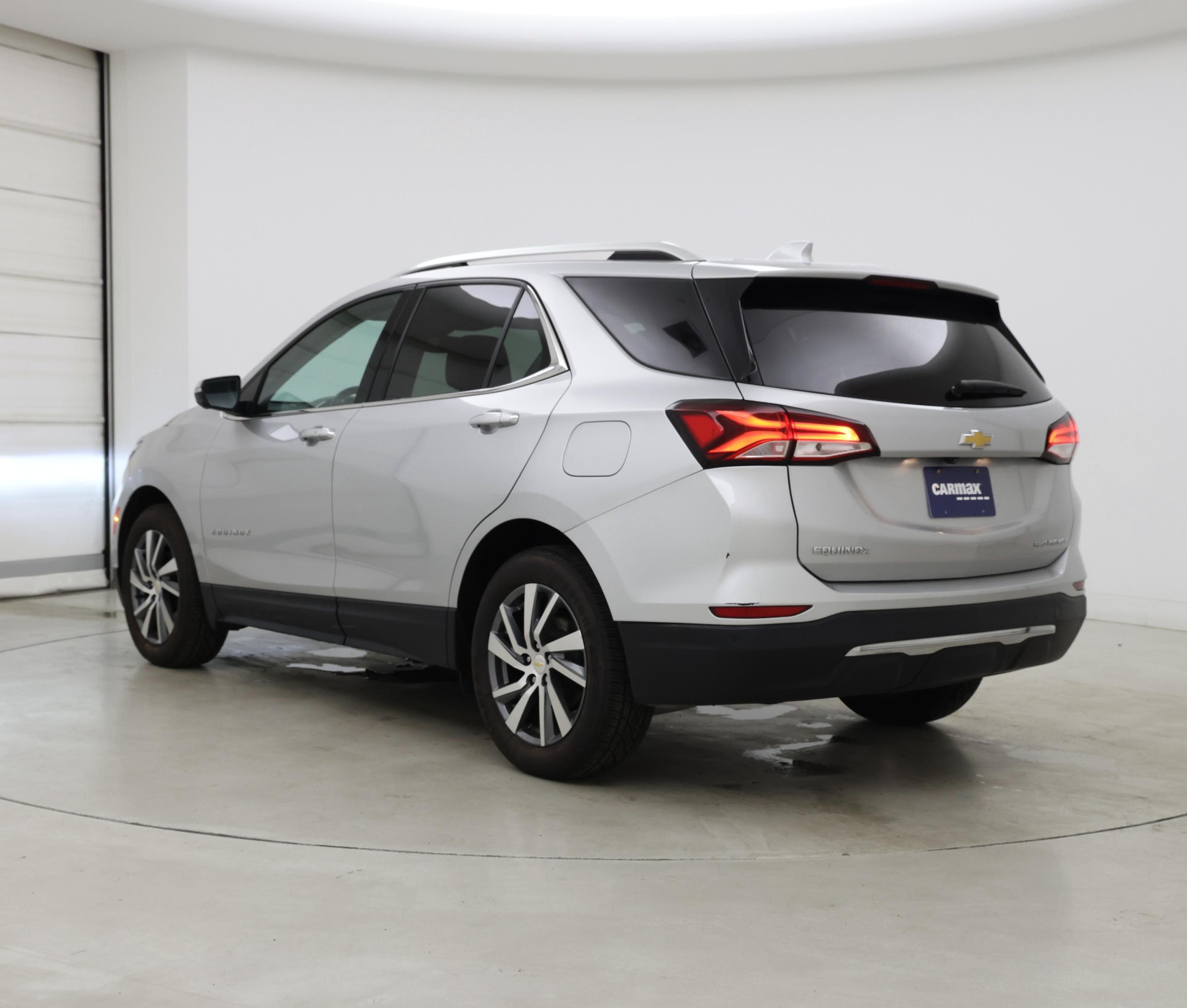 Thumbnail: 2022 Chevrolet Equinox - 2