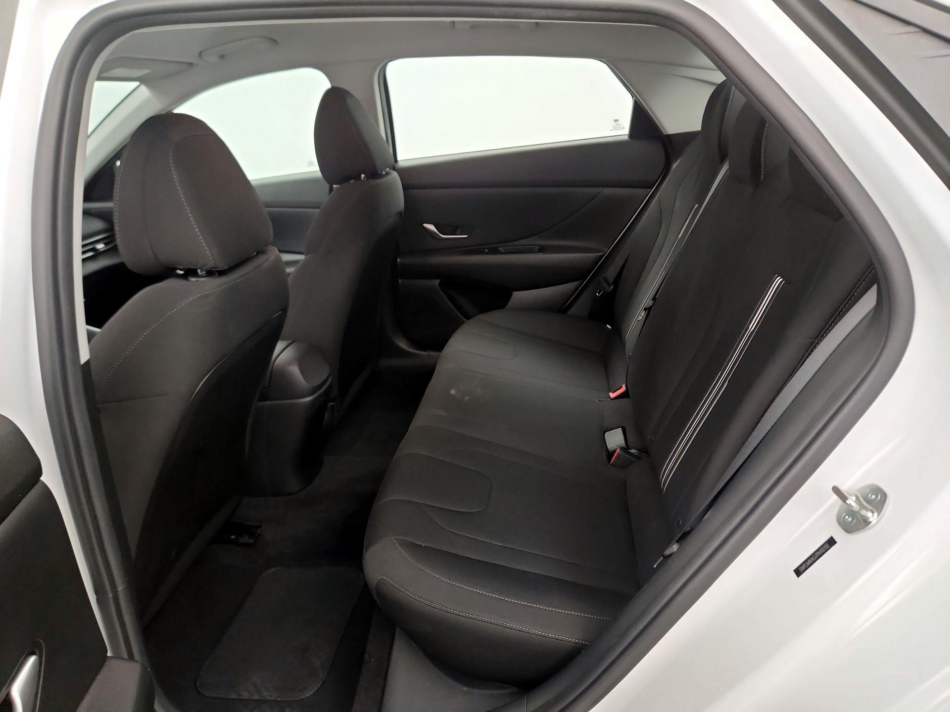 Thumbnail: 2023 Hyundai Elantra - 19