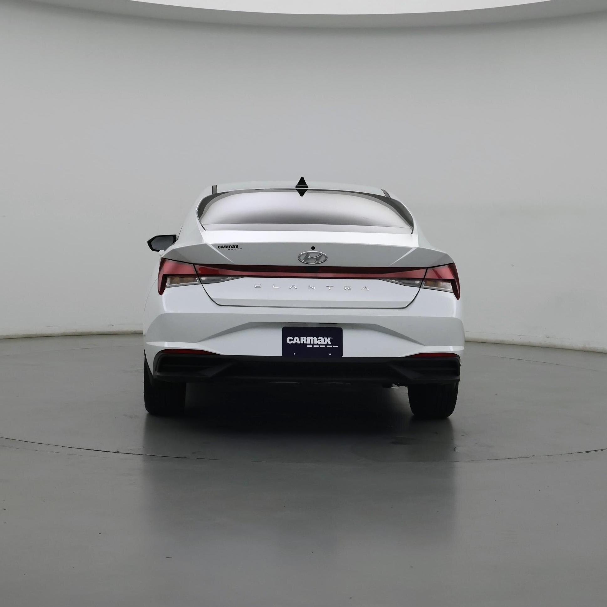 Thumbnail: 2023 Hyundai Elantra - 6