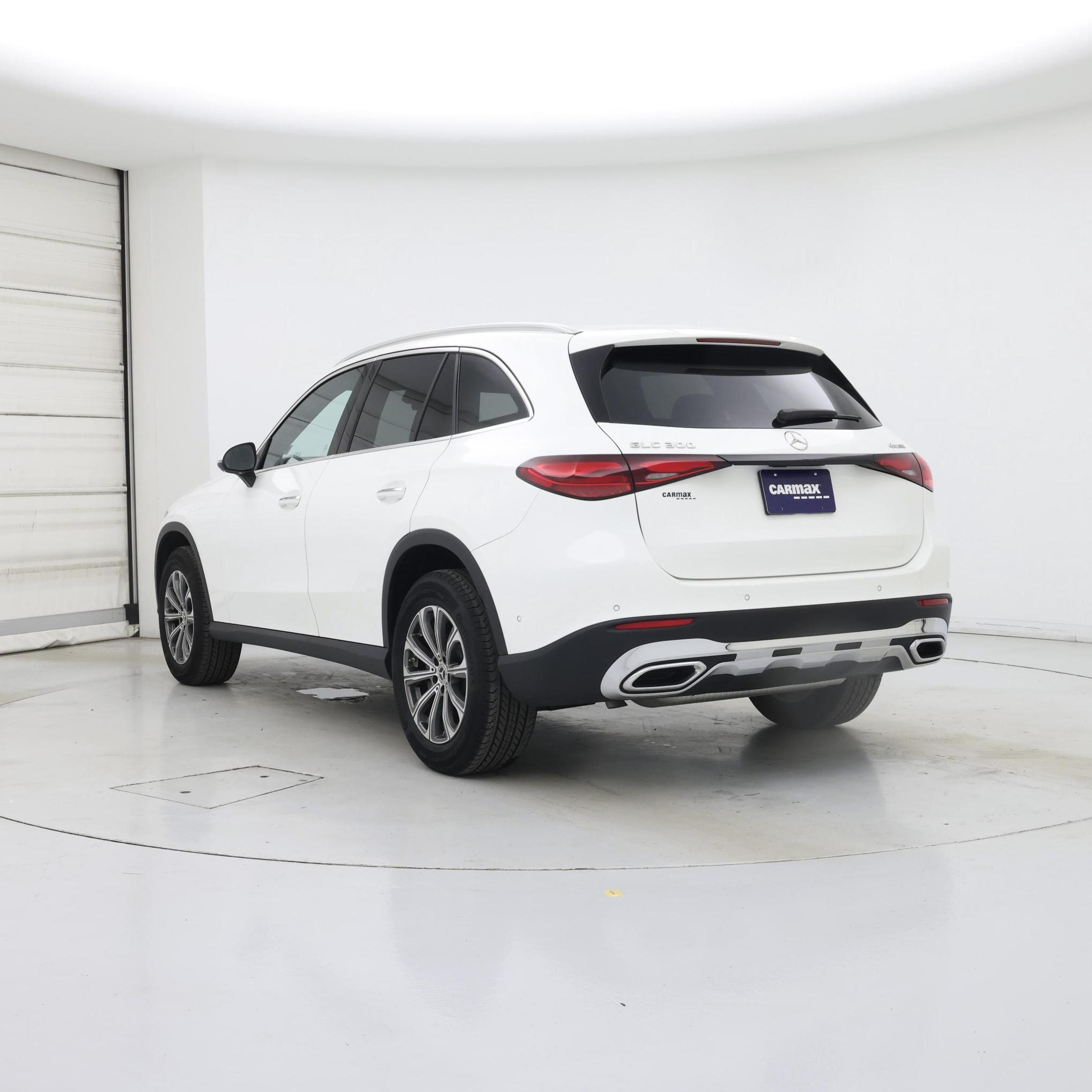 Thumbnail: 2024 Mercedes-Benz GLC - 2
