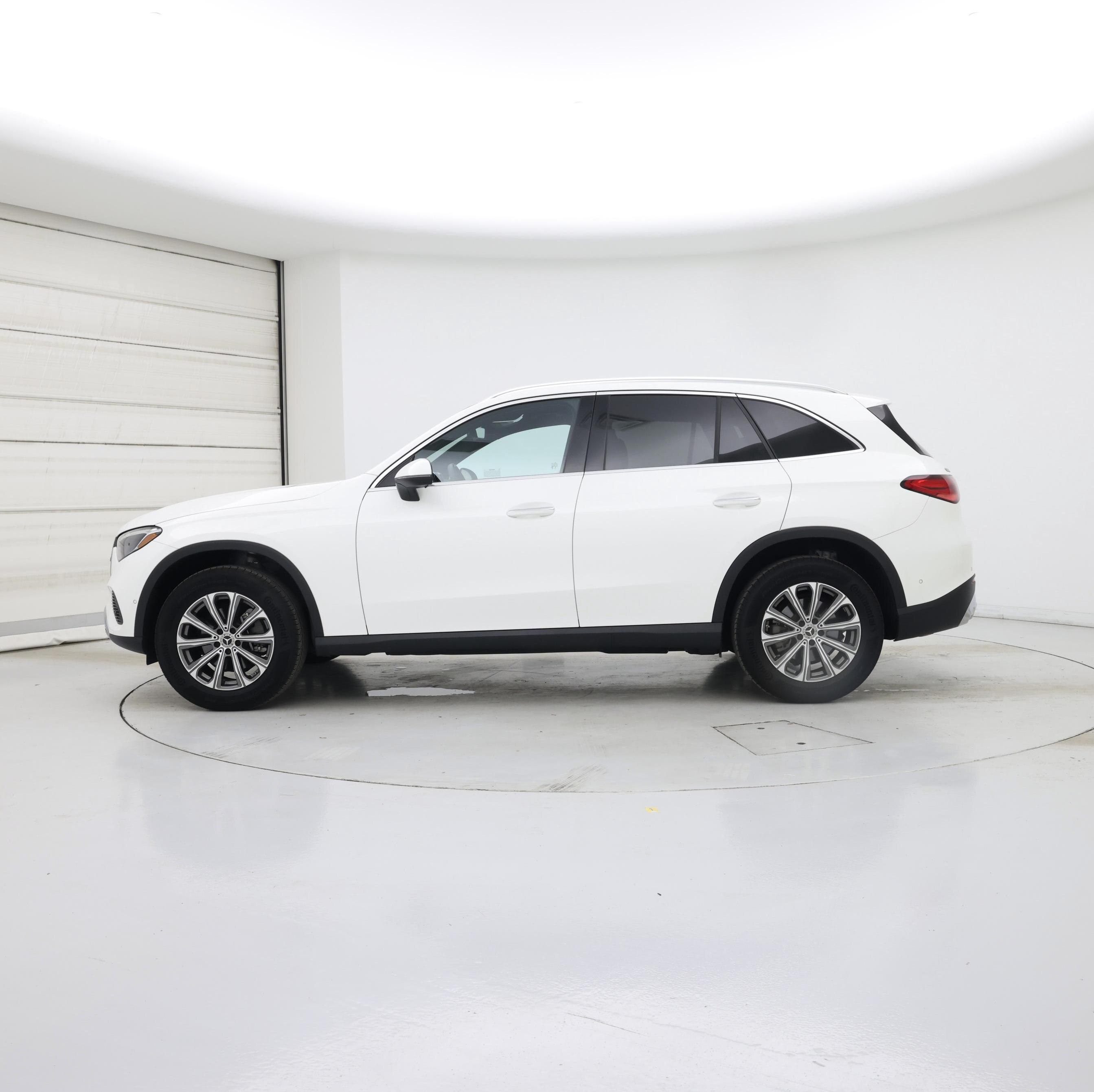 Thumbnail: 2024 Mercedes-Benz GLC - 3