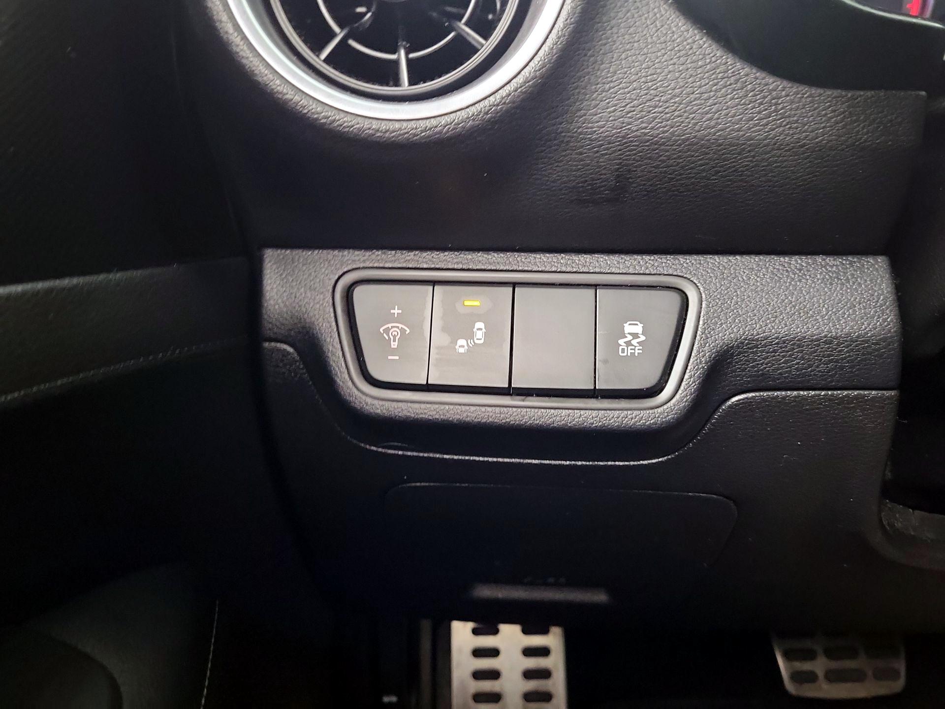 Thumbnail: 2023 Kia Forte - 13