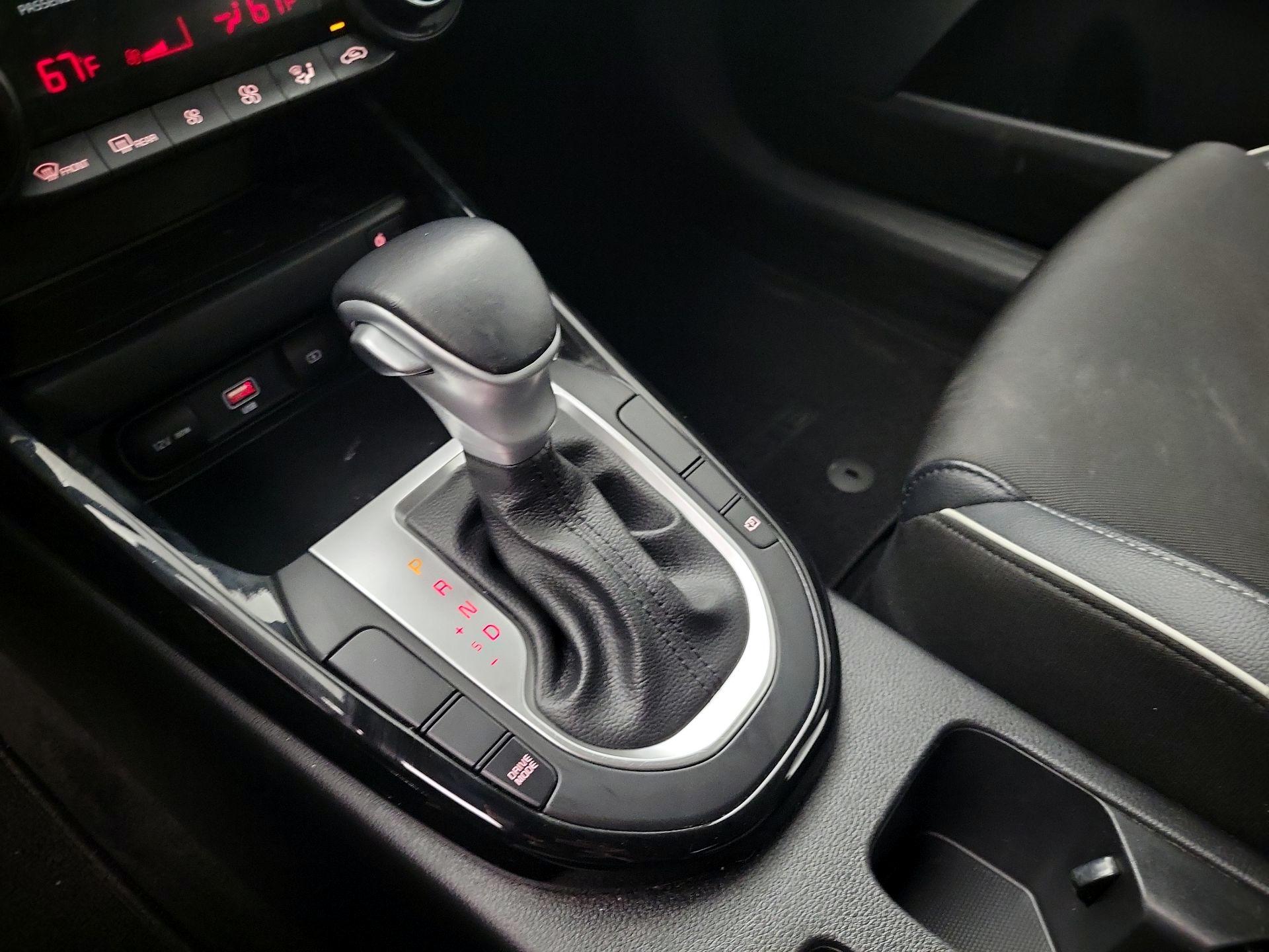 Thumbnail: 2023 Kia Forte - 18