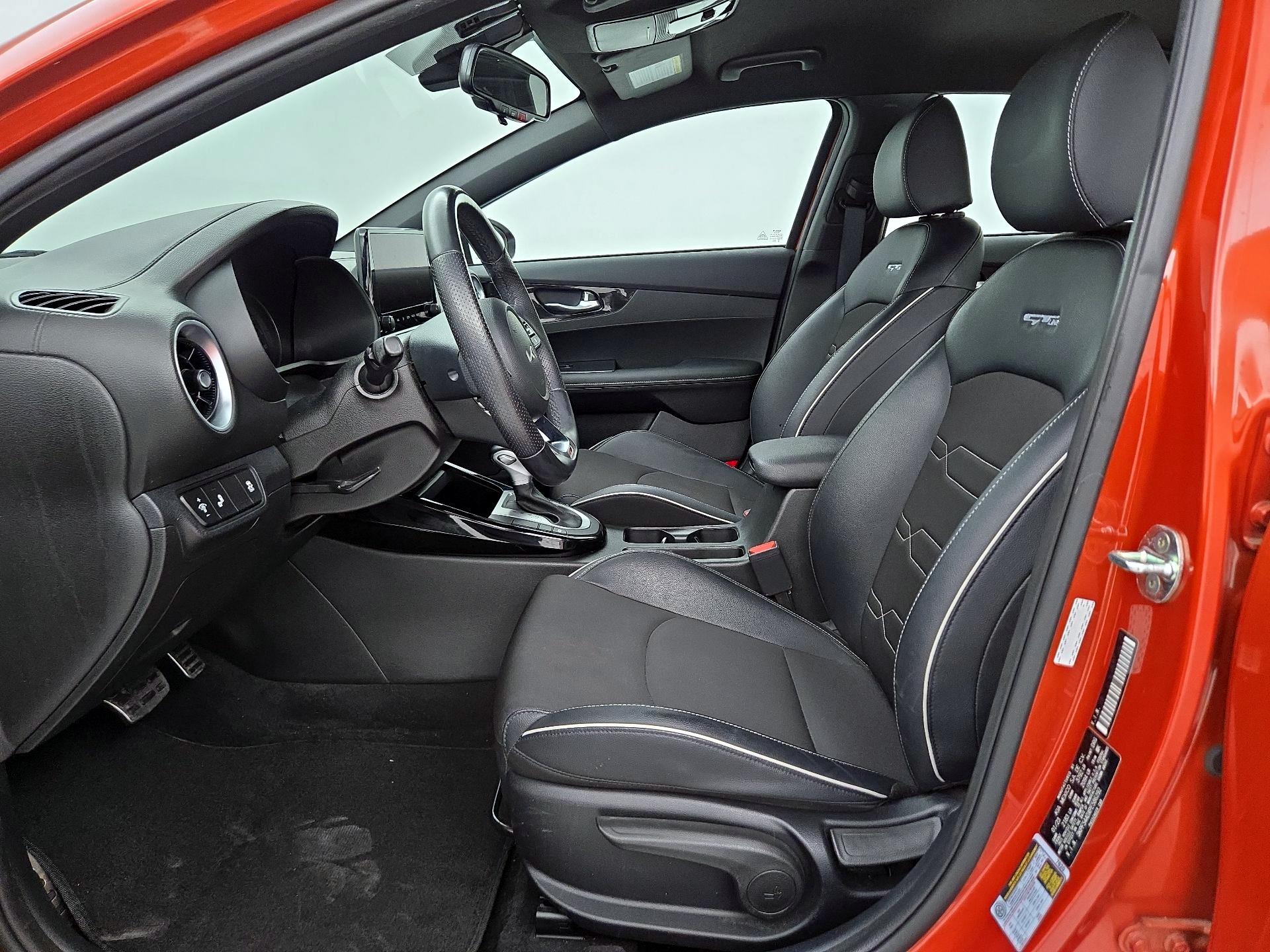 Thumbnail: 2023 Kia Forte - 11