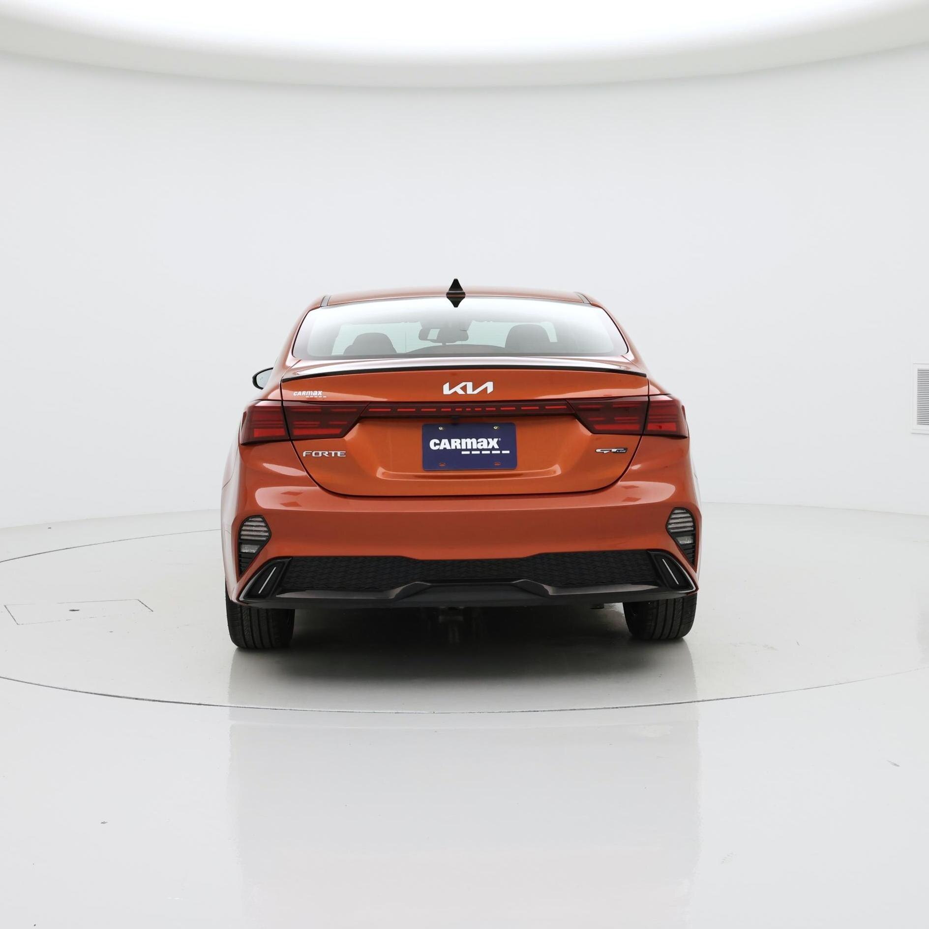 Thumbnail: 2023 Kia Forte - 6