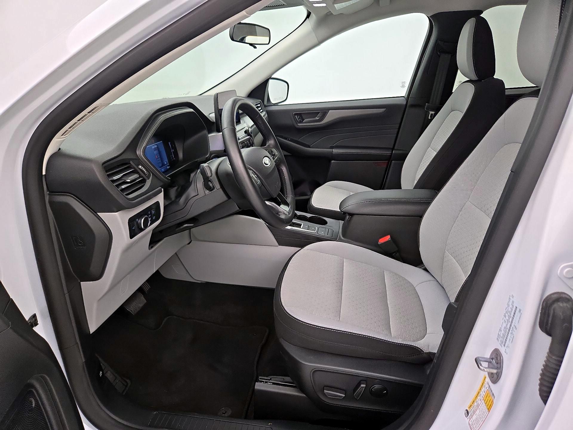 Thumbnail: 2024 Ford Escape - 11