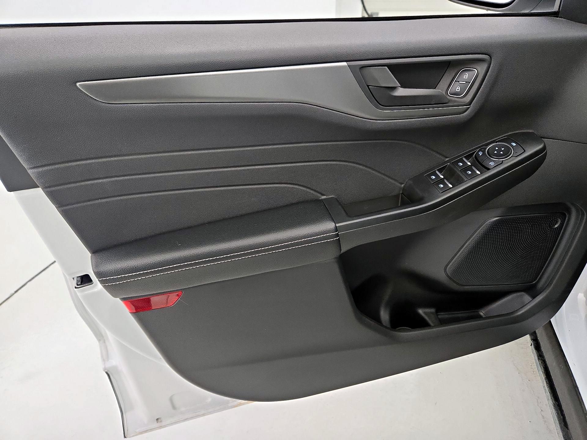 Thumbnail: 2024 Ford Escape - 12