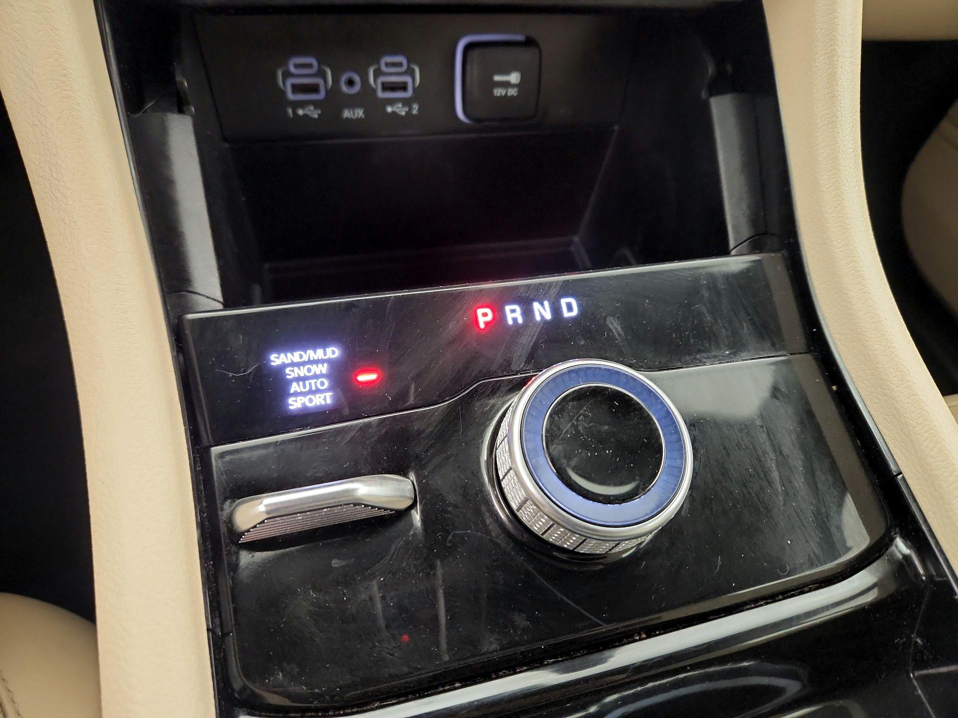 Thumbnail: 2023 Jeep Grand Cherokee - 17