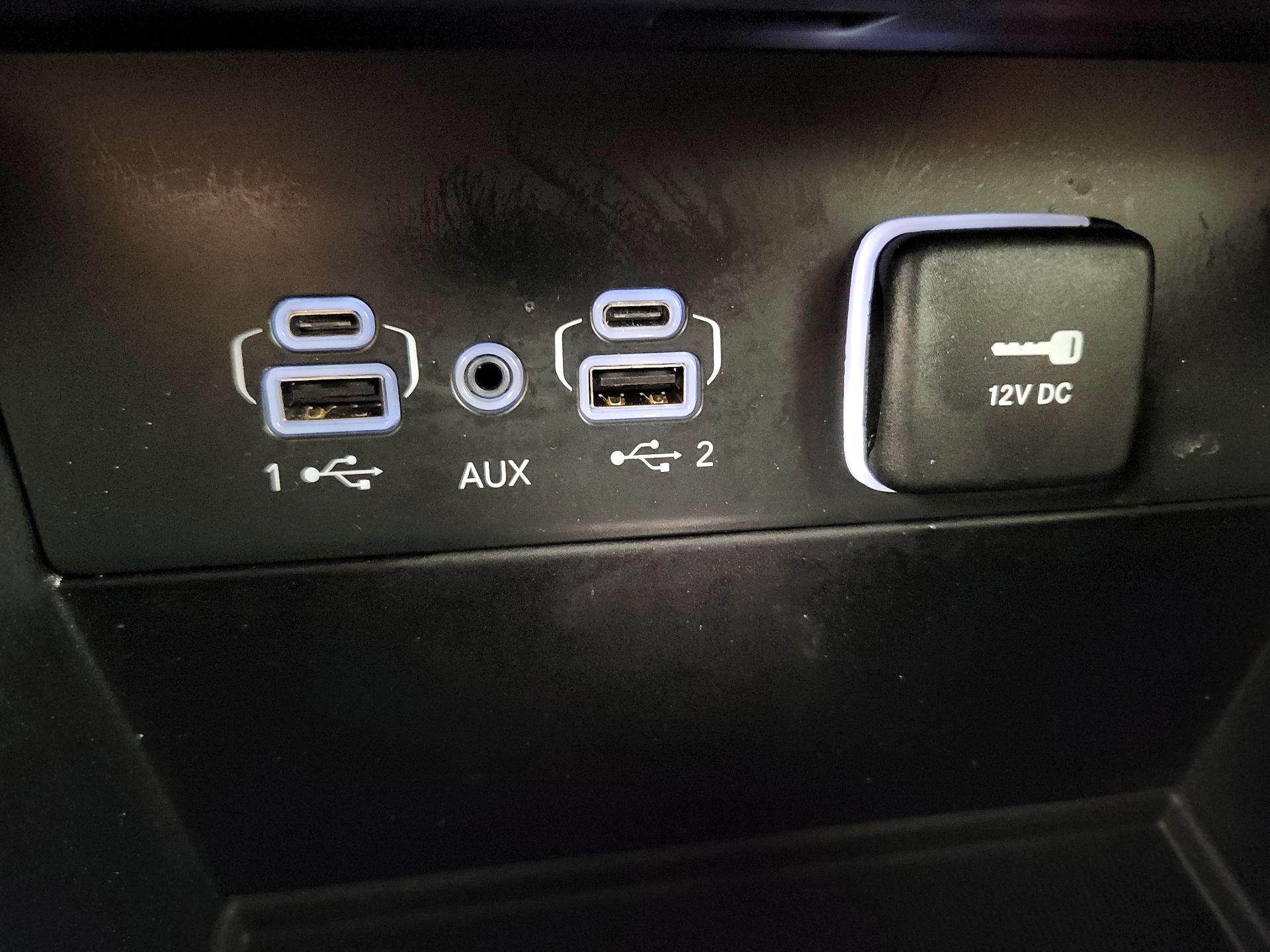 Thumbnail: 2023 Jeep Grand Cherokee - 18