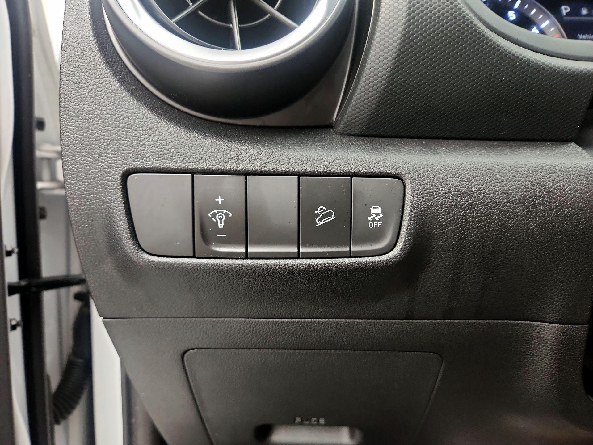 Thumbnail: 2023 Hyundai Kona - 13