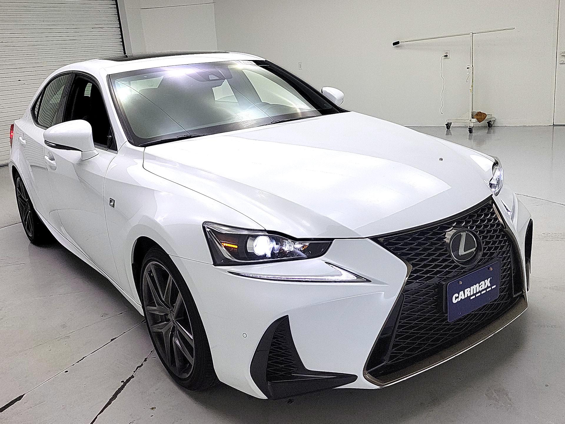 Thumbnail: 2020 Lexus IS - 1