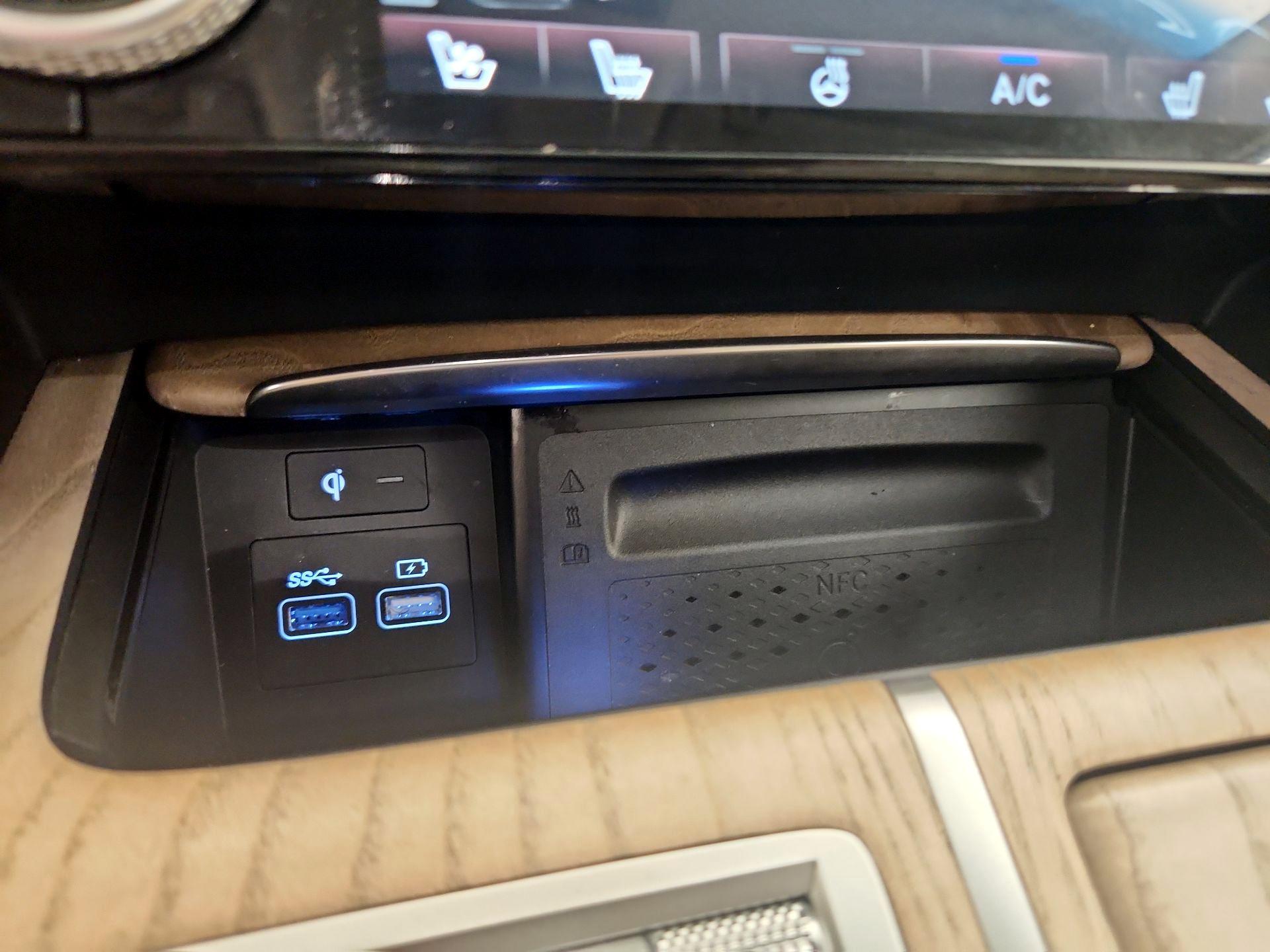 Thumbnail: 2023 Genesis GV80 - 17