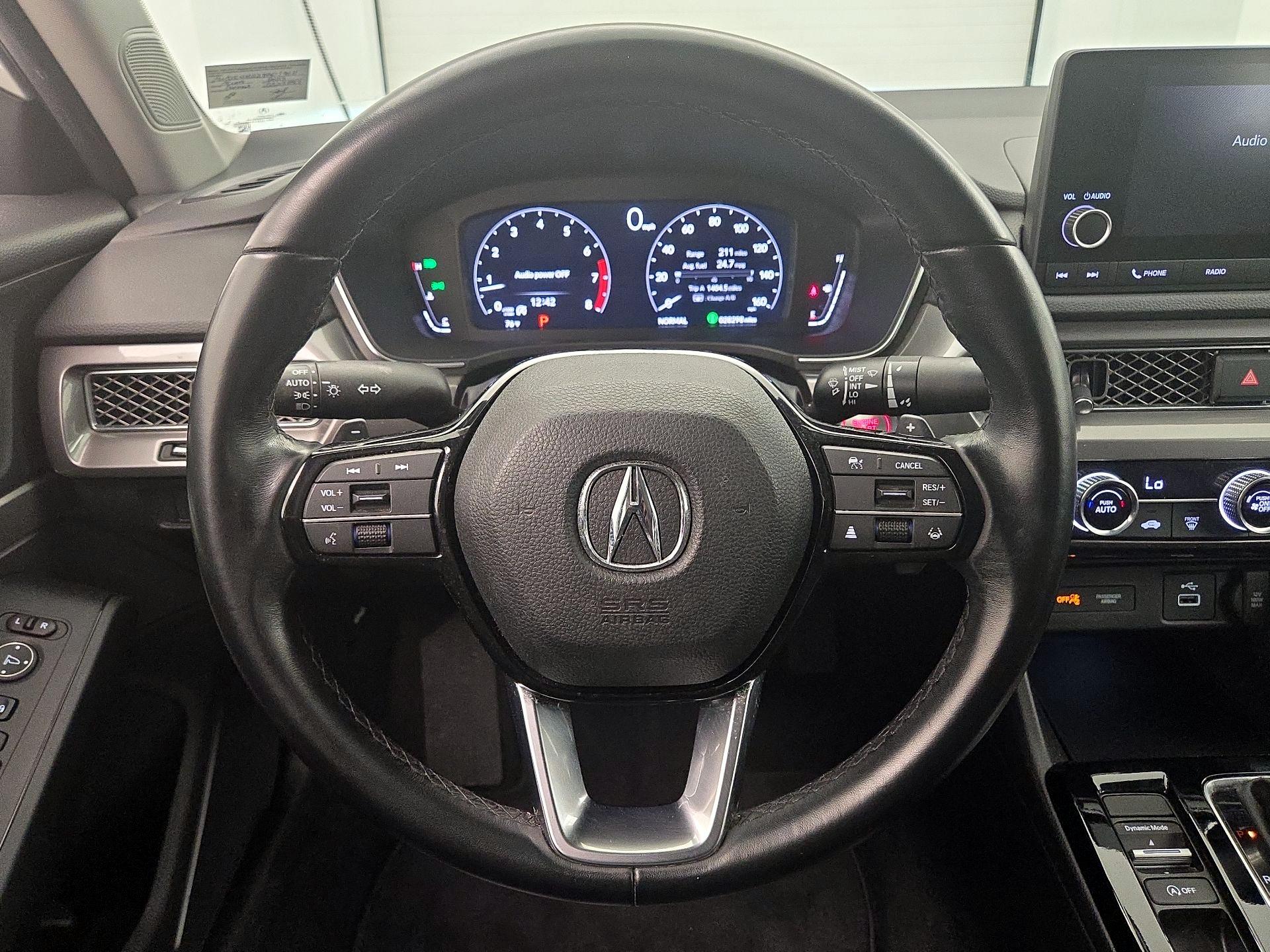 Thumbnail: 2023 Acura Integra - 10