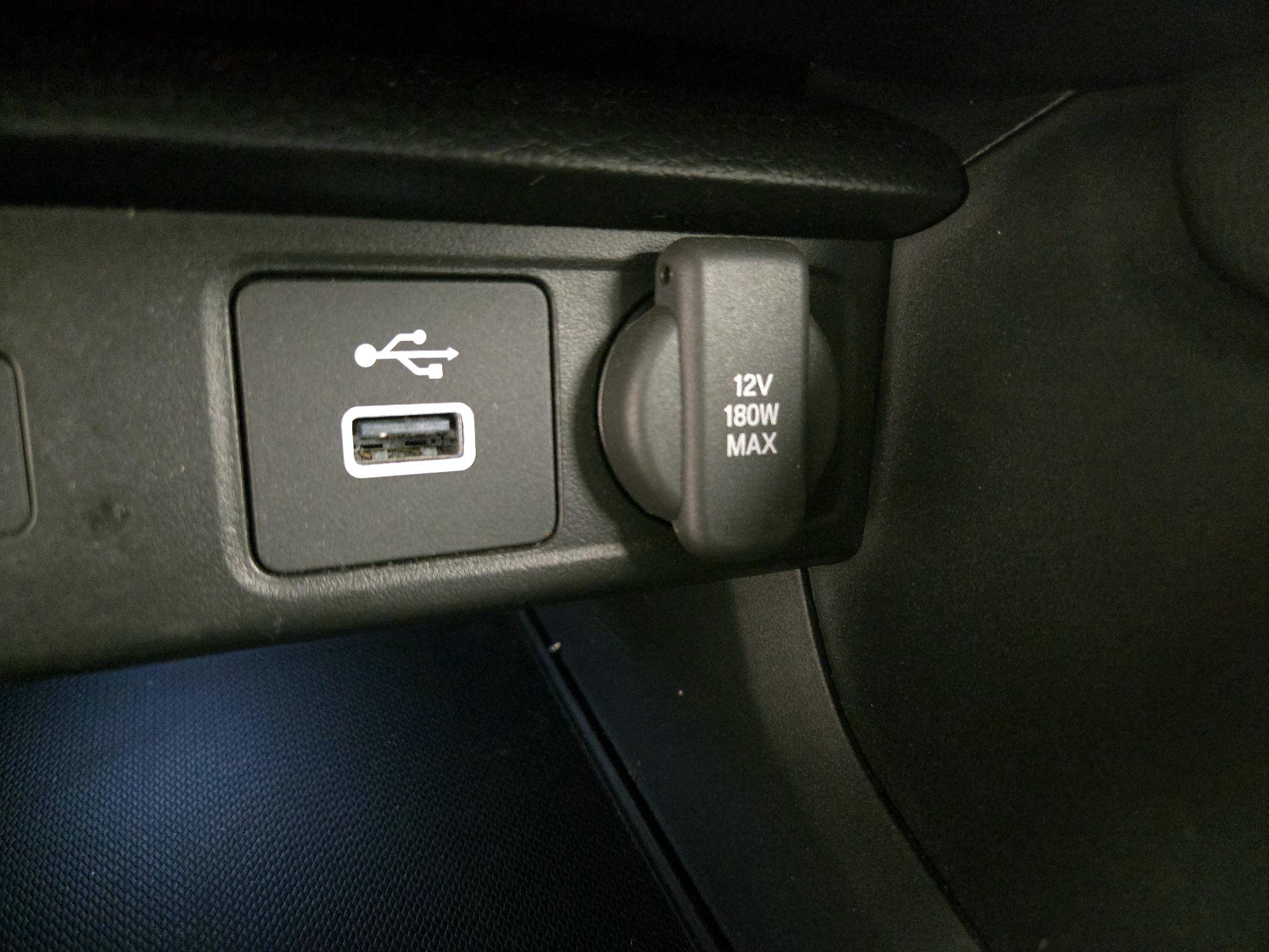 Thumbnail: 2023 Acura Integra - 18