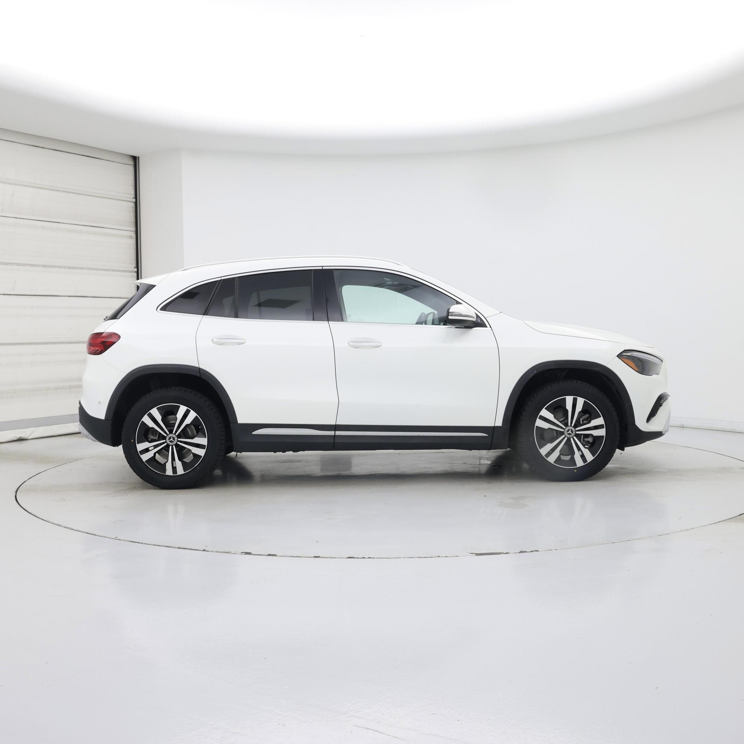 Thumbnail: 2024 Mercedes-Benz GLA - 7