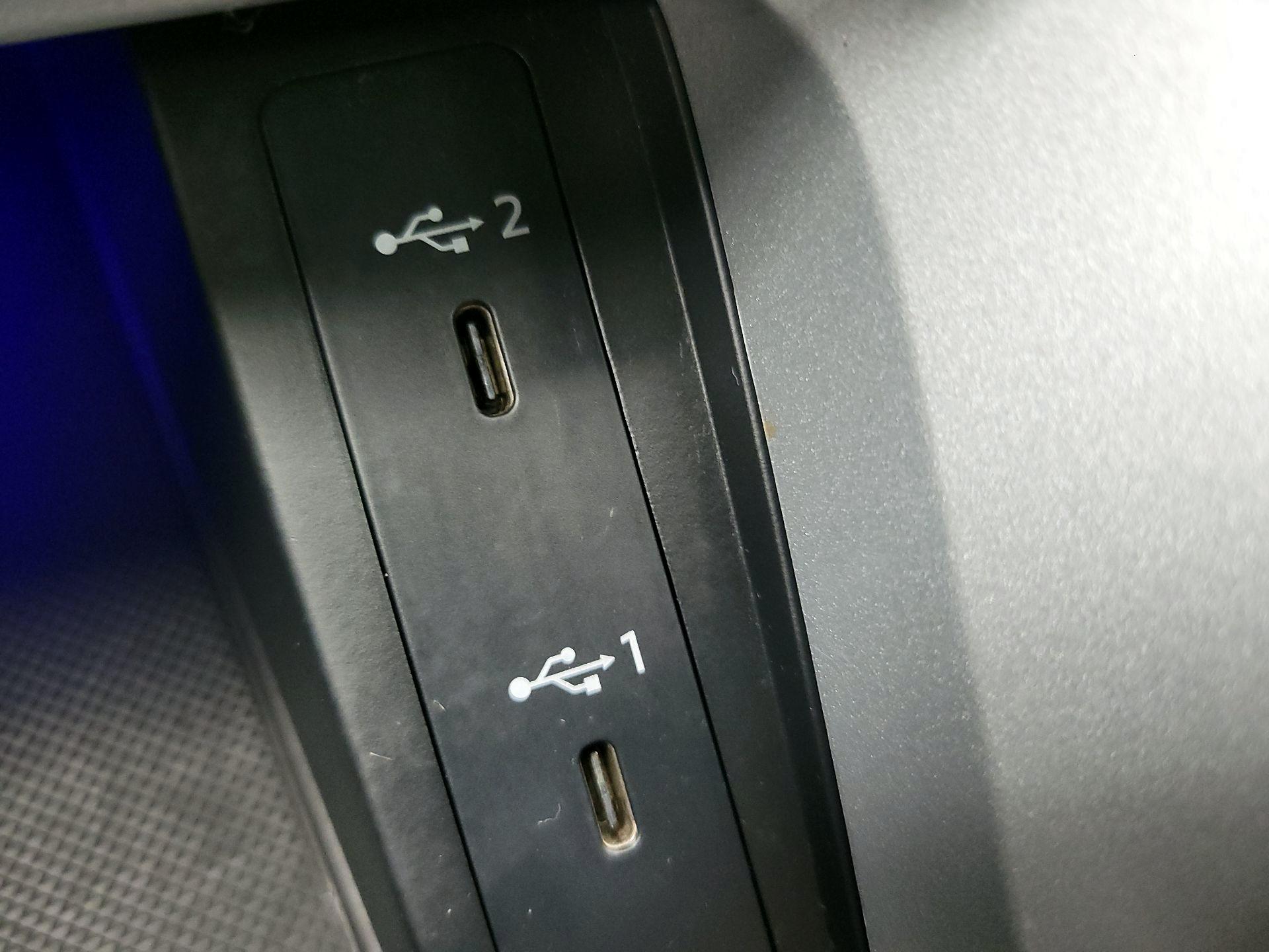 Thumbnail: 2022 Audi Q3 - 19