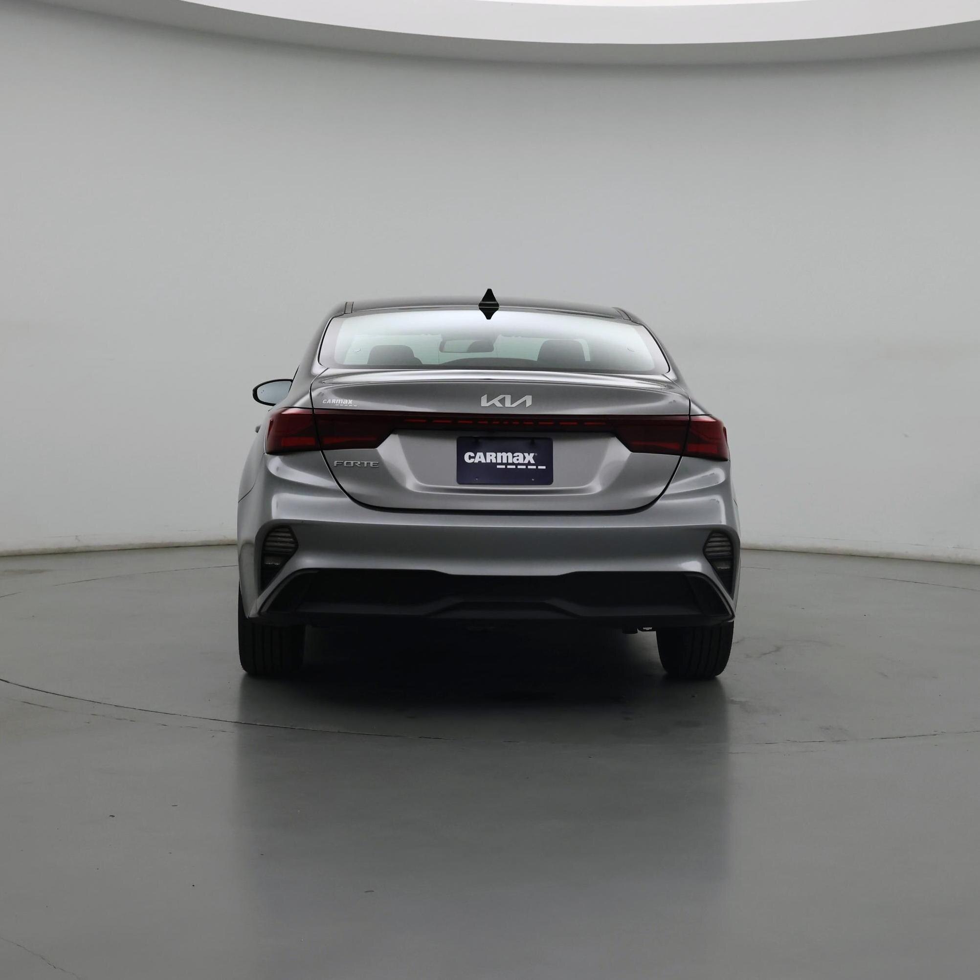Thumbnail: 2023 Kia Forte - 6