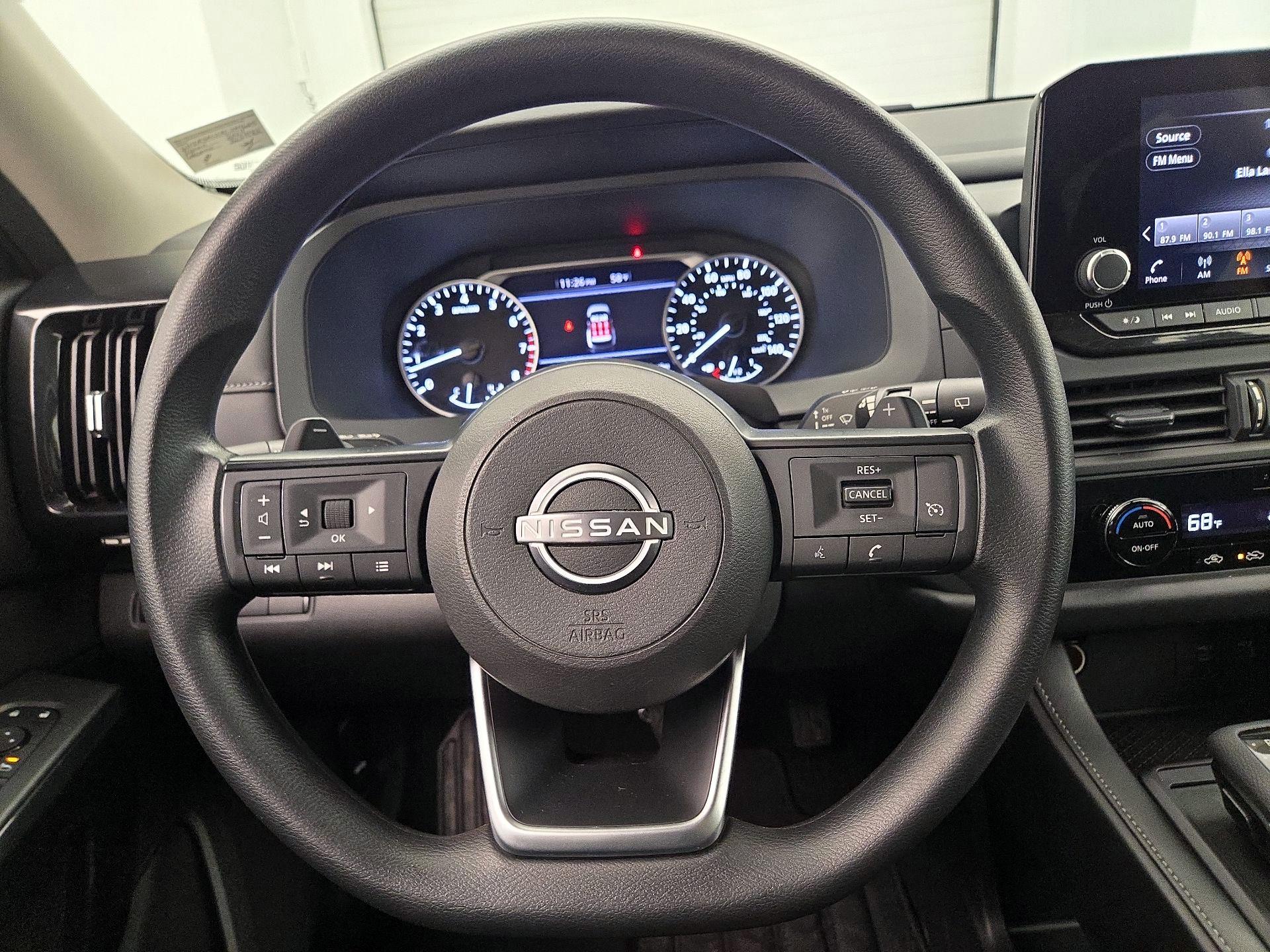 Thumbnail: 2024 Nissan Pathfinder - 10