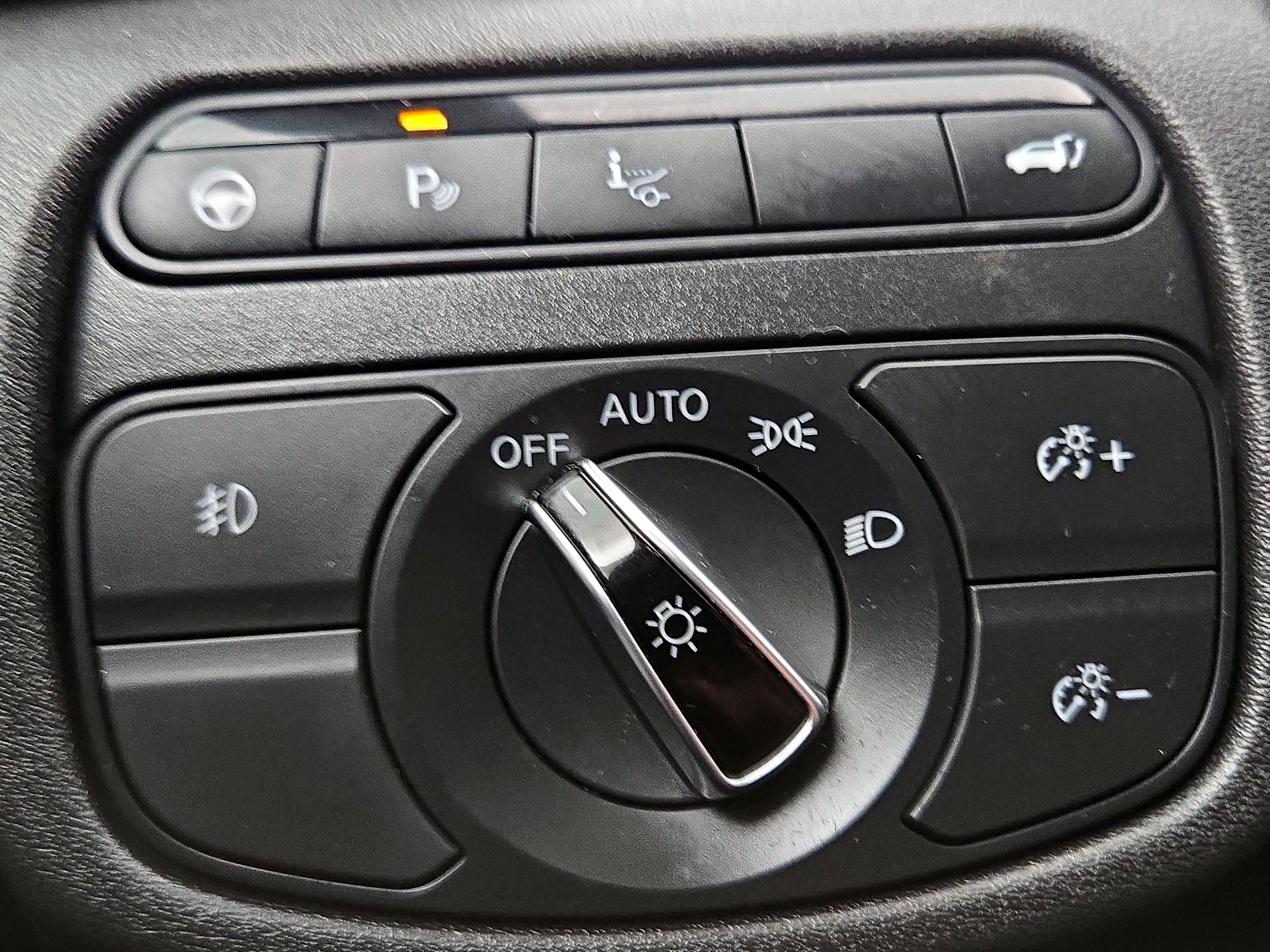 Thumbnail: 2023 INFINITI QX55 - 13