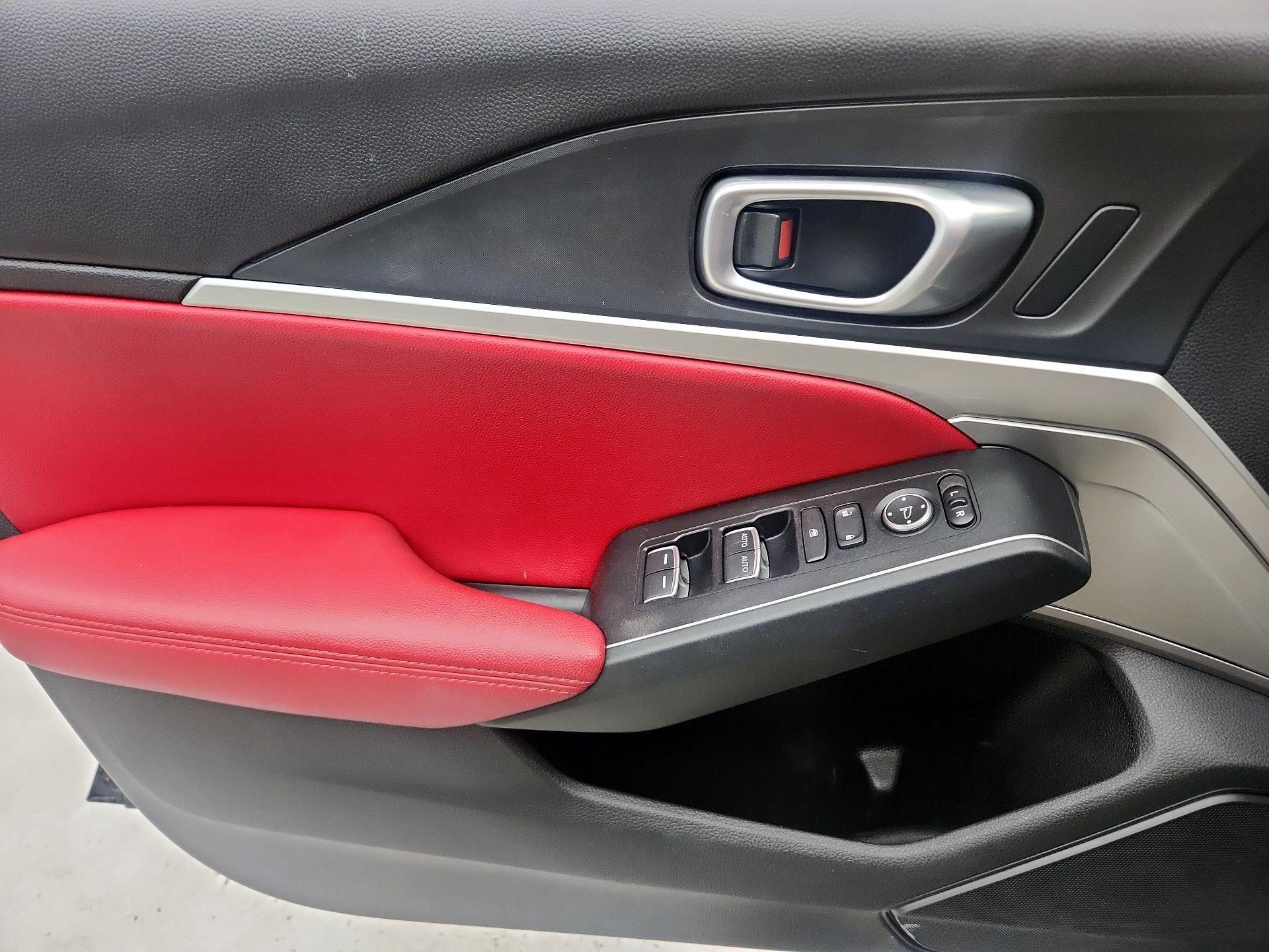 Thumbnail: 2023 Acura Integra - 12