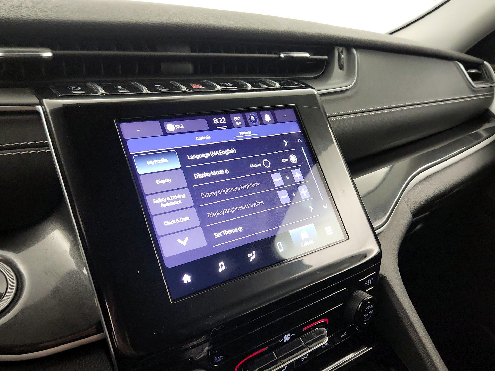 Thumbnail: 2023 Jeep Grand Cherokee - 15