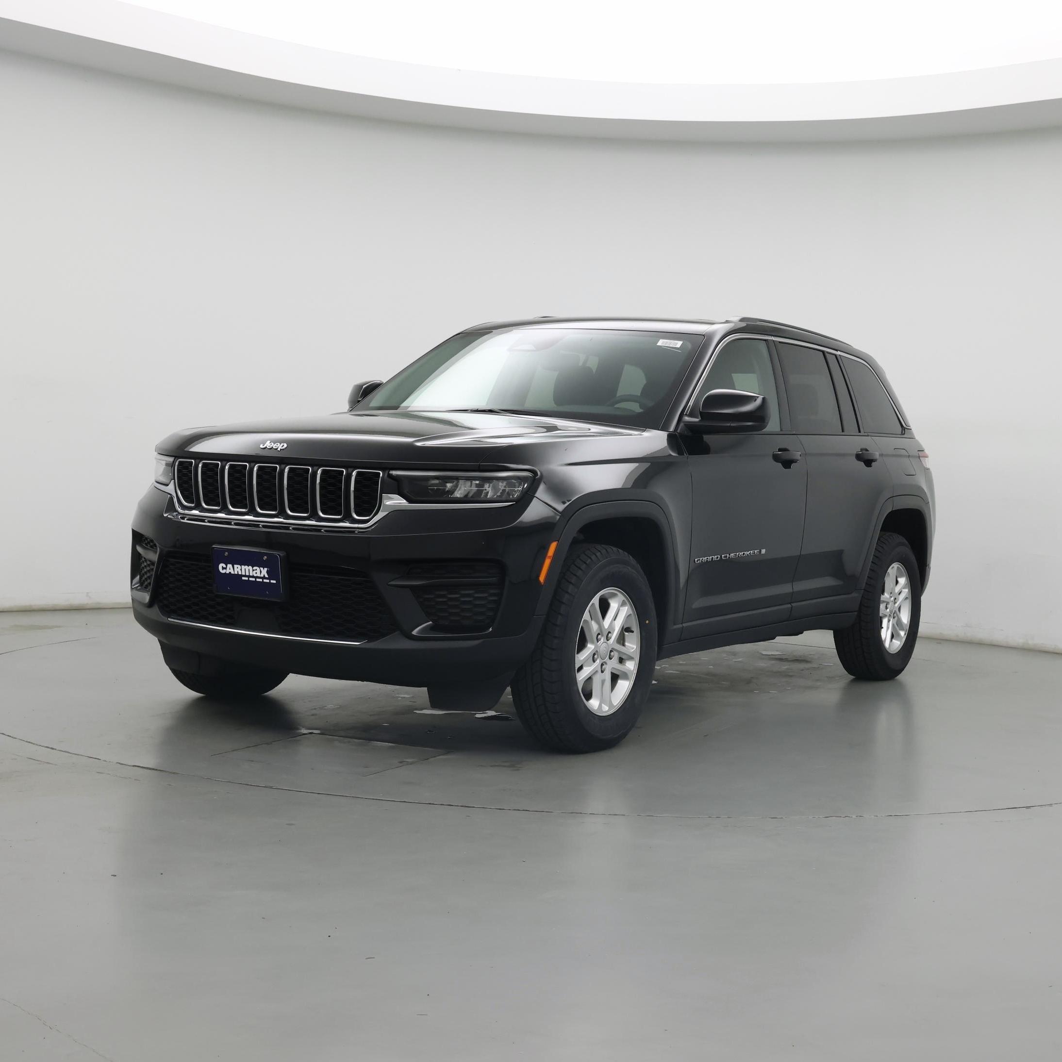 Thumbnail: 2023 Jeep Grand Cherokee - 4