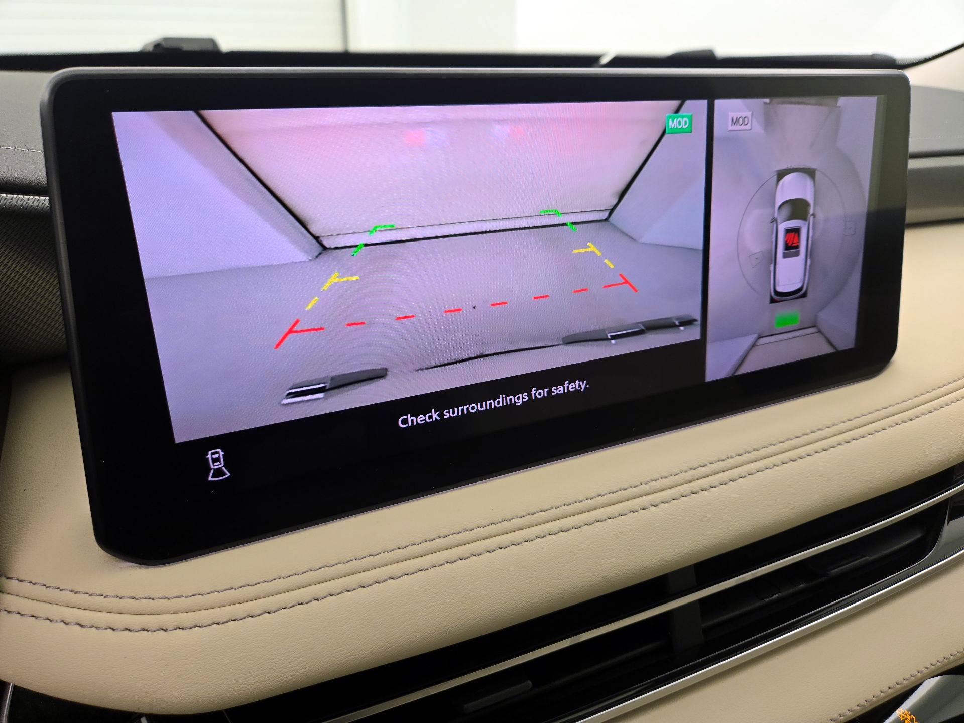 Thumbnail: 2023 INFINITI QX60 - 15