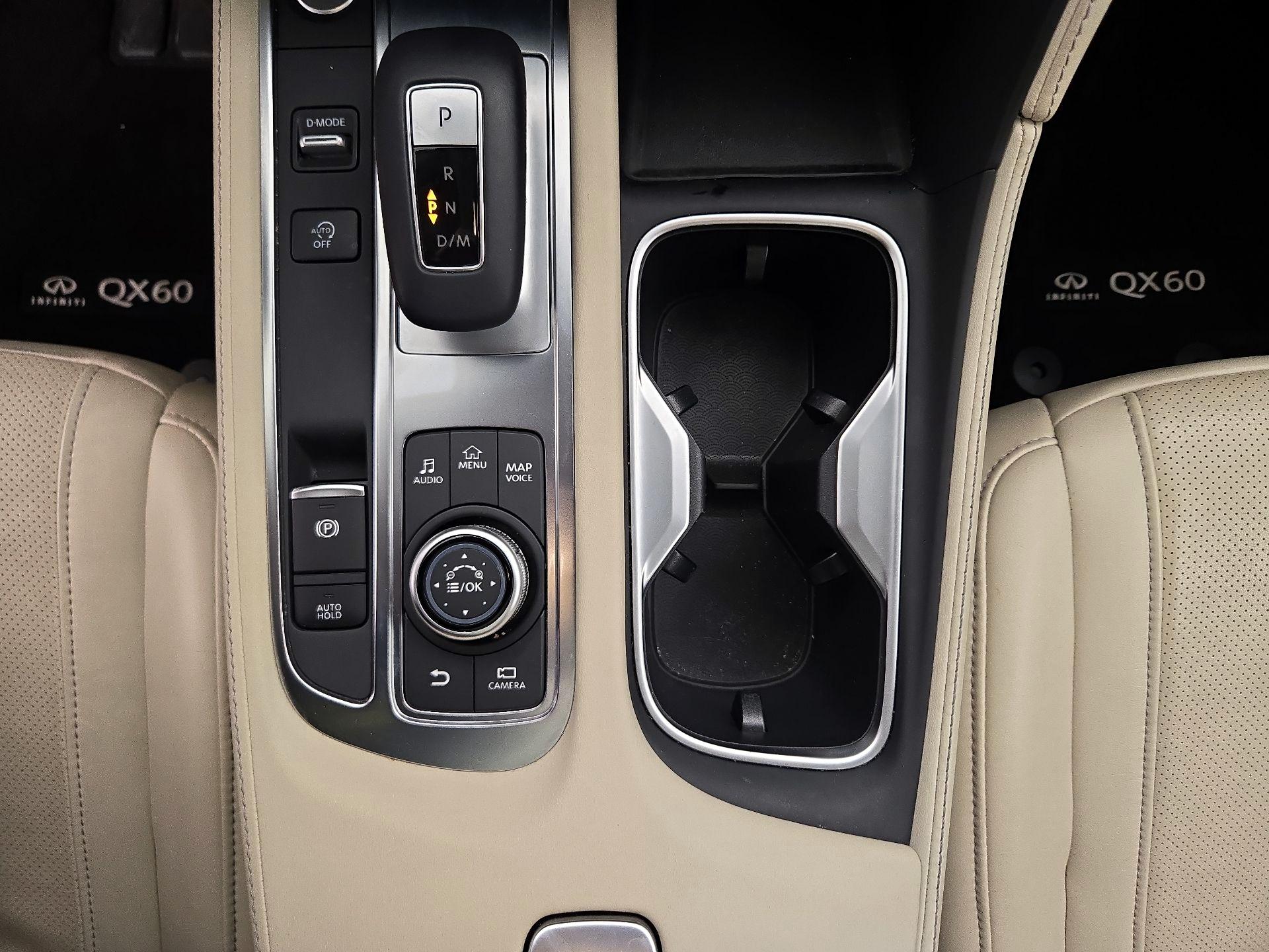 Thumbnail: 2023 INFINITI QX60 - 18